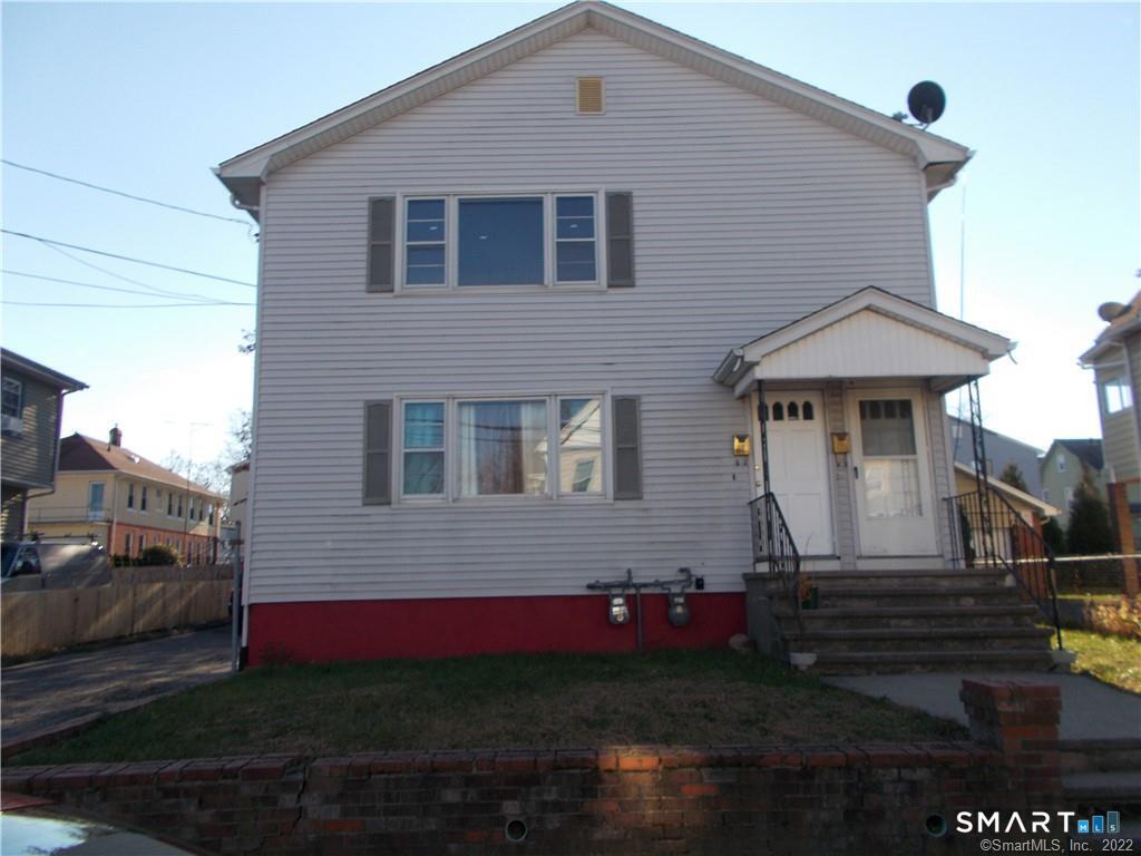 Foto 1 de Apartamento en renta en 48 Price Street, Bridgeport, CT — $1,850/mes