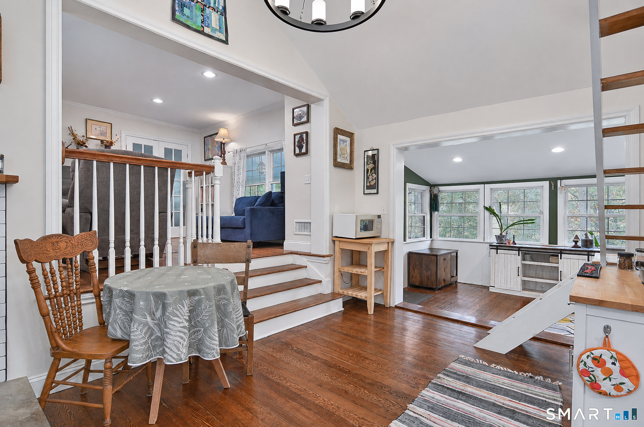 53 Wood Creek photo 14