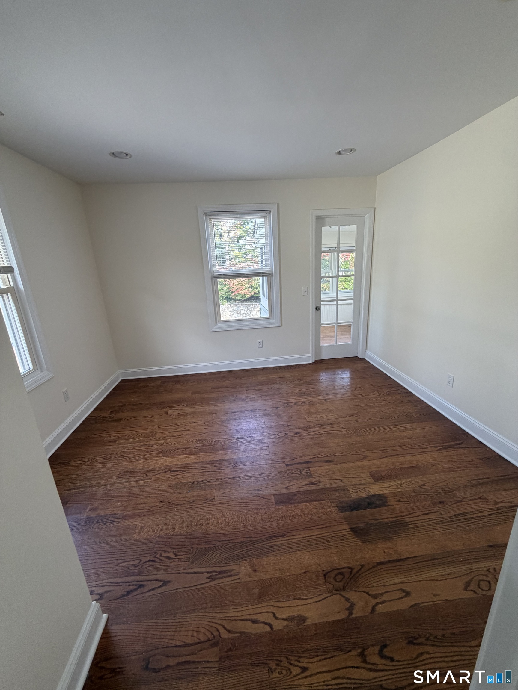 Foto 4 de Apartamento en renta en 64 Mulberry Street #B, Stamford, CT — $3,000/mes