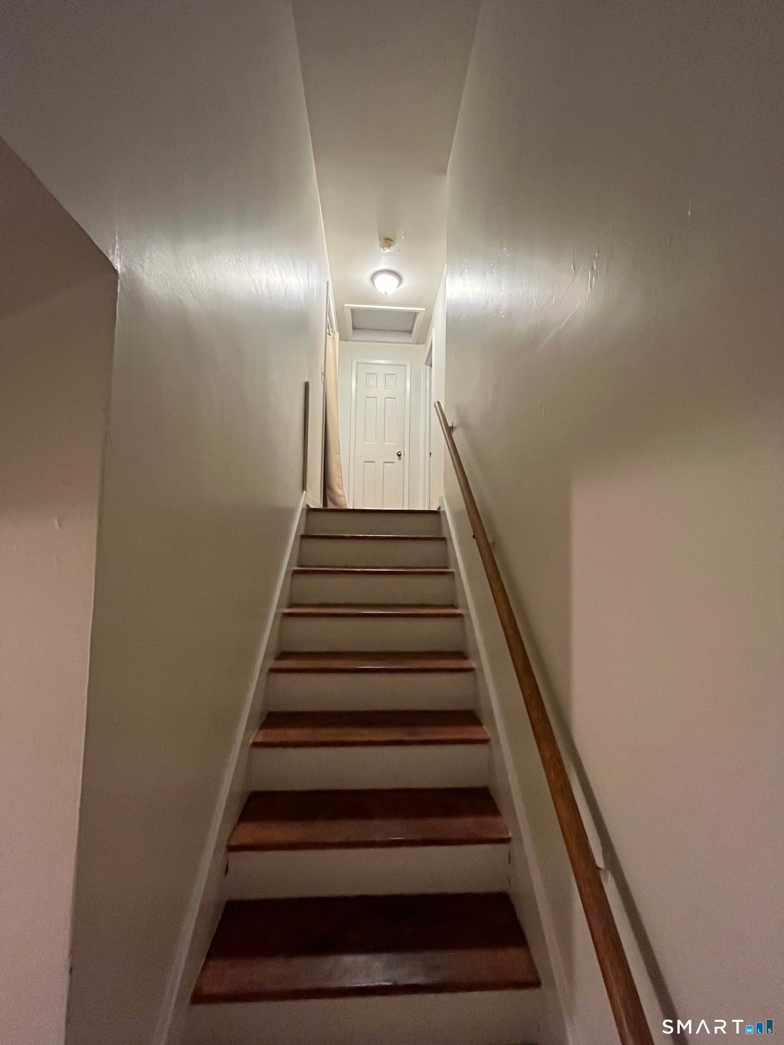 Foto 2 de Apartamento en renta en 34 Greenwood Avenue, Bethel, CT — $2,250/mes