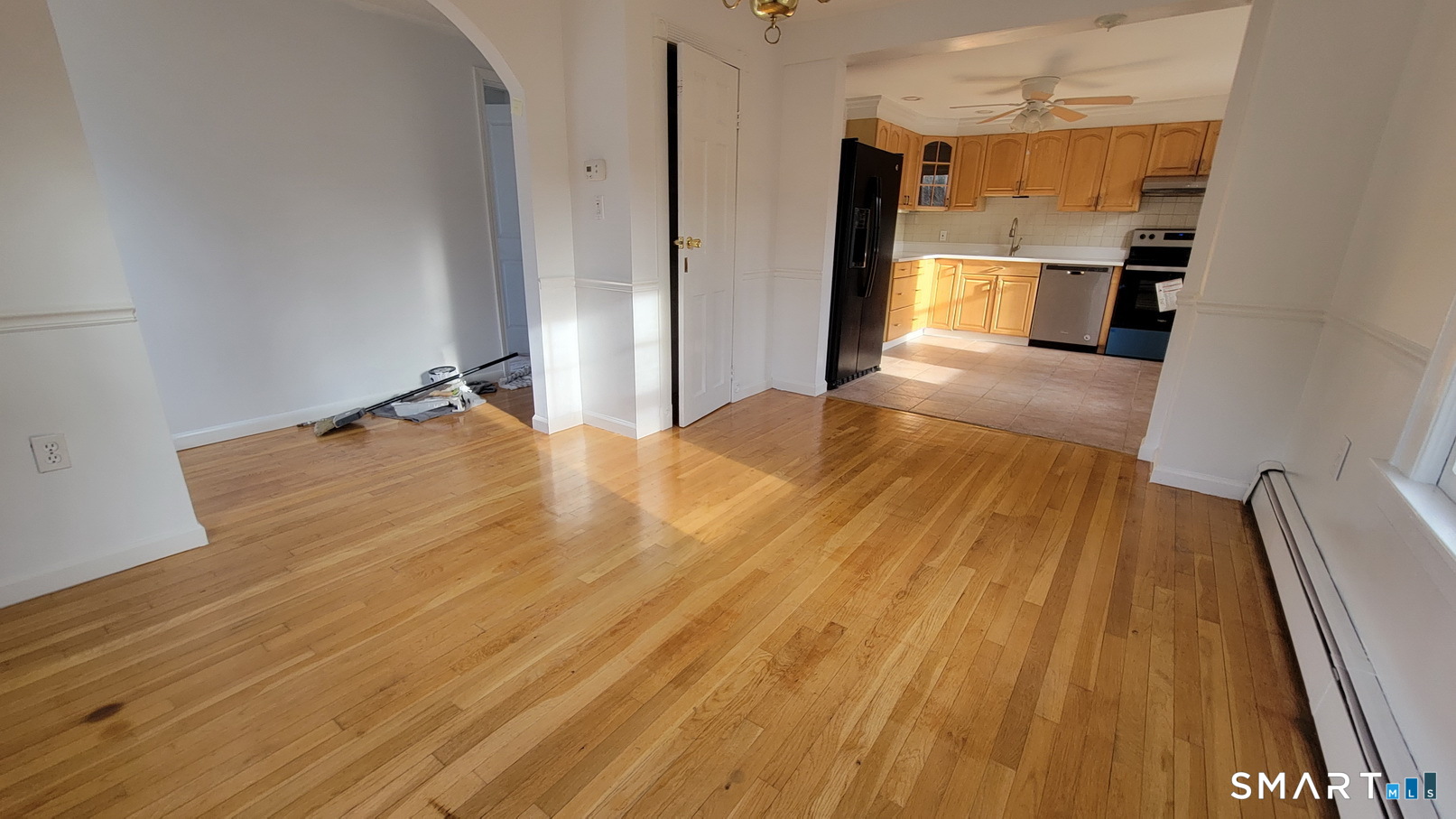 Foto 6 de Apartamento en renta en 32 Milwaukee Avenue, Bethel, CT — $2,850/mes