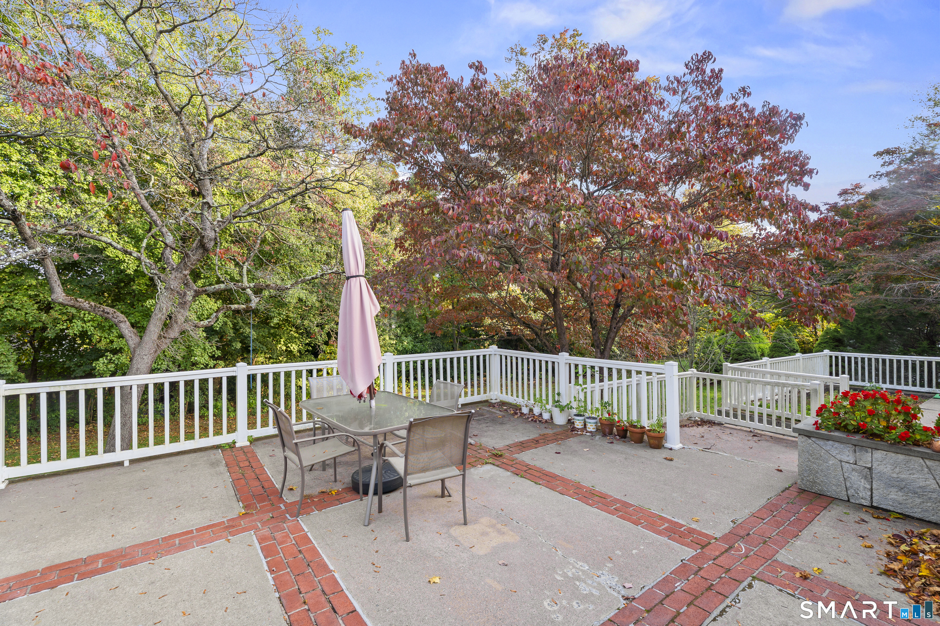 Foto 8 de Casa en renta en 32 Poplar Street, Trumbull, CT — $3,500/mes