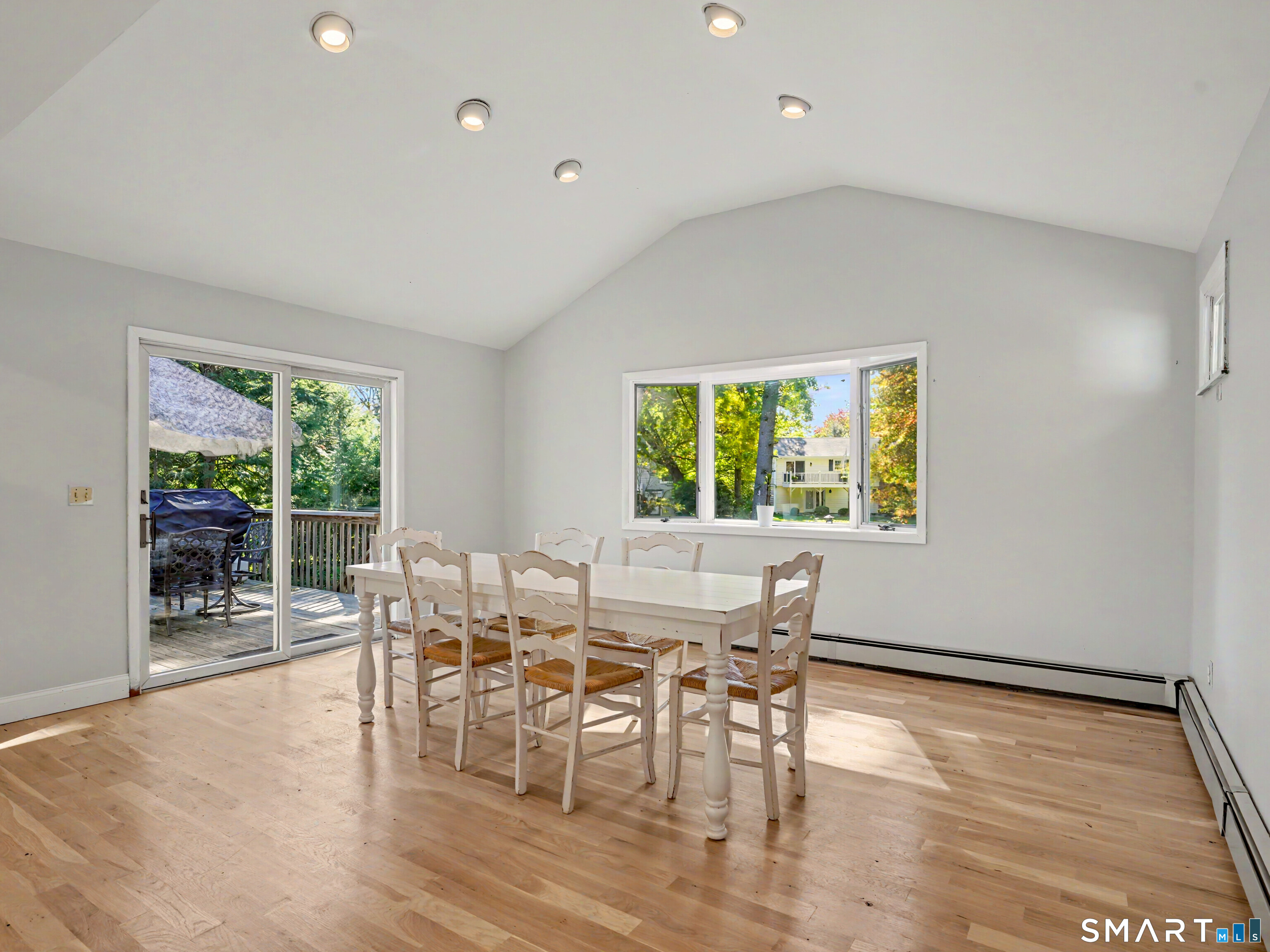 100 Fawn Drive — photo 16