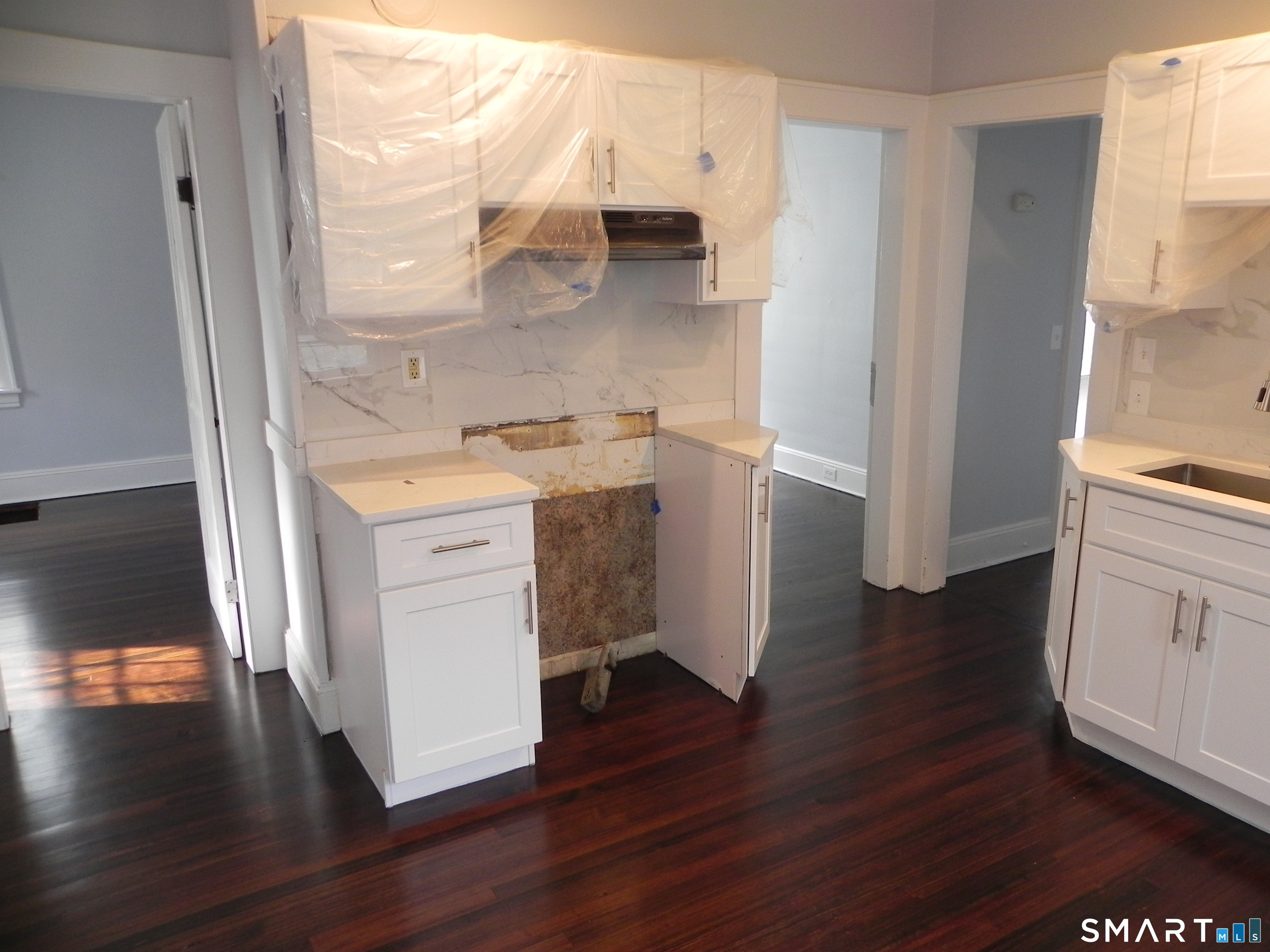 Foto 8 de Apartamento en renta en 16 Soundview Avenue #1, Norwalk, CT — $3,200/mes