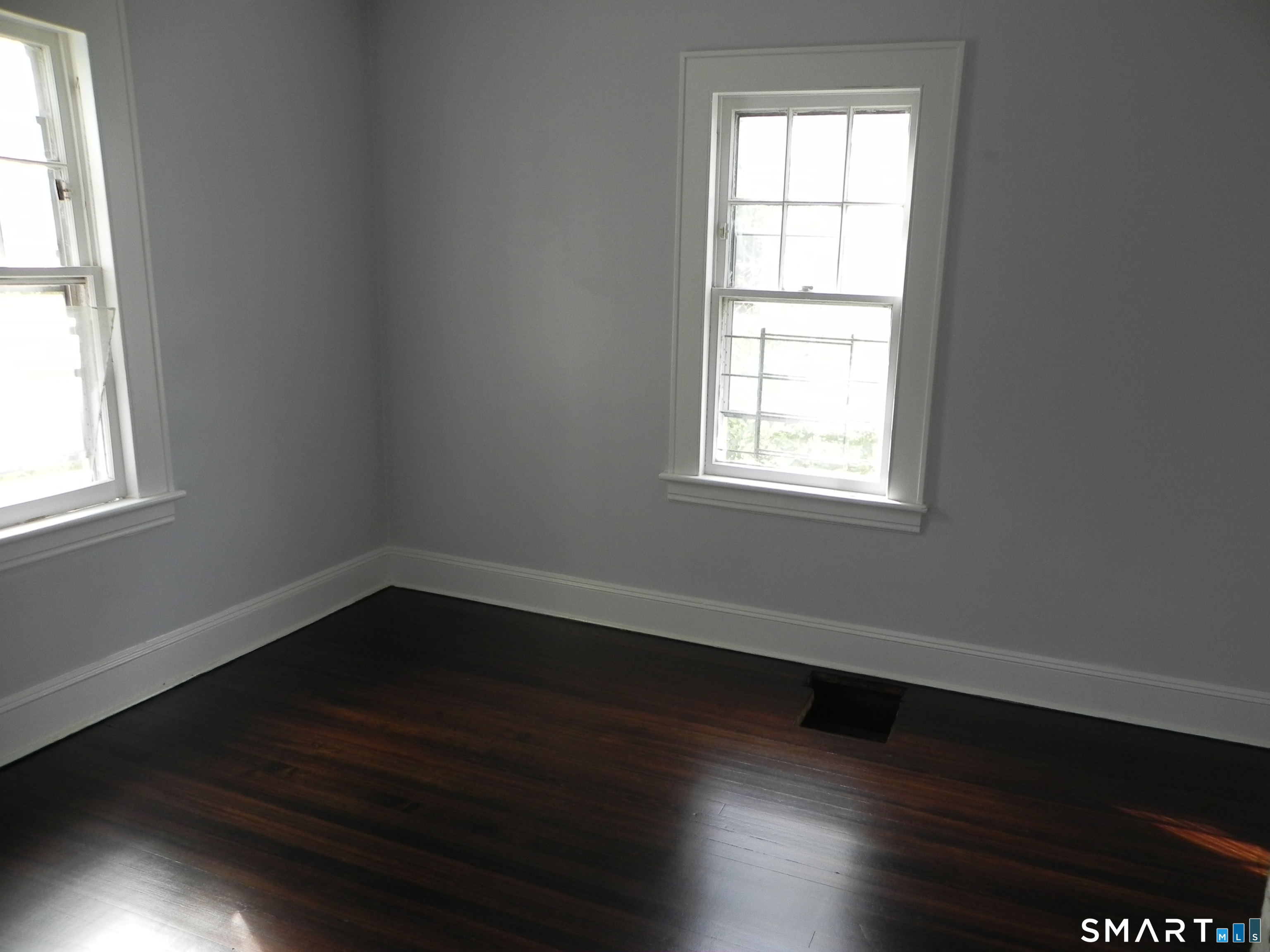 Foto 9 de Apartamento en renta en 16 Soundview Avenue #1, Norwalk, CT — $3,200/mes