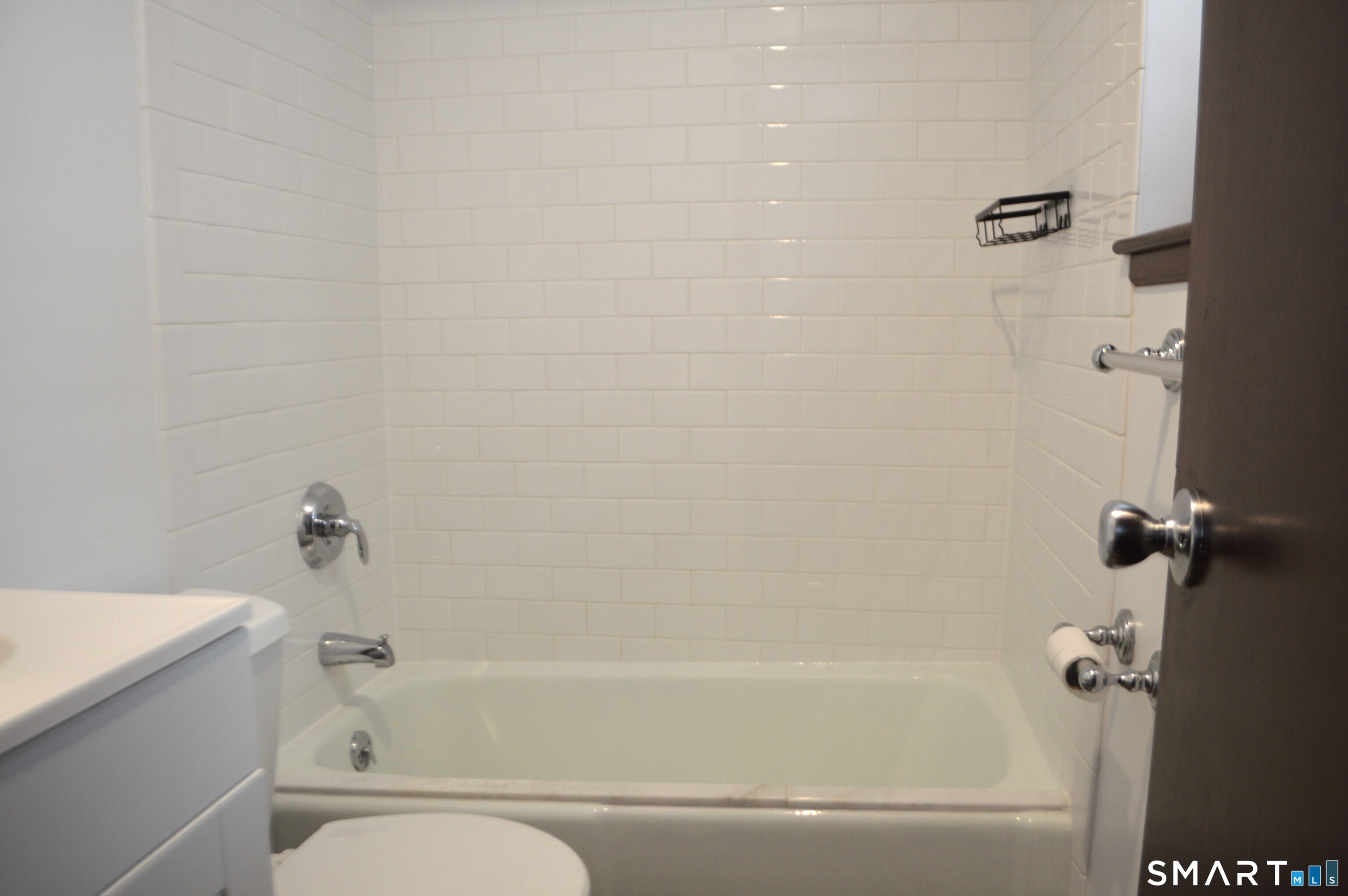 Foto 9 de Apartamento en renta en 23 Hospital Avenue #Bldg 23B Apt - D, Danbury, CT — $1,400/mes