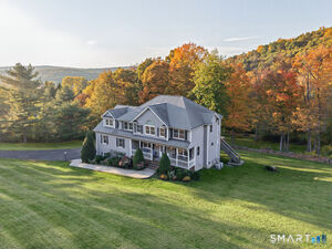 43 New Preston Hill, New Milford