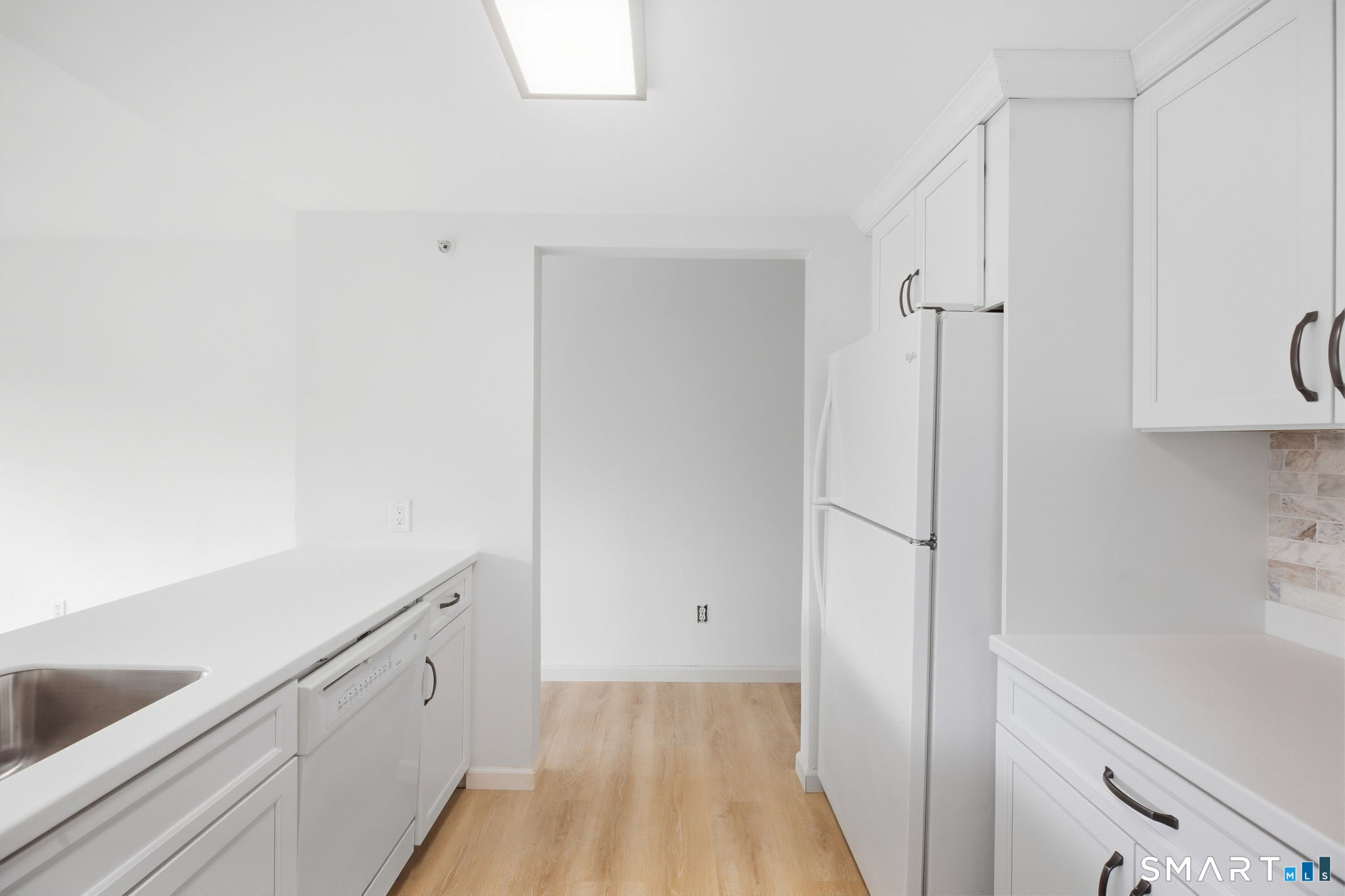 Foto 7 de Condominio en renta en 3250 Fairfield Avenue #224, Bridgeport, CT — $2,550/mes