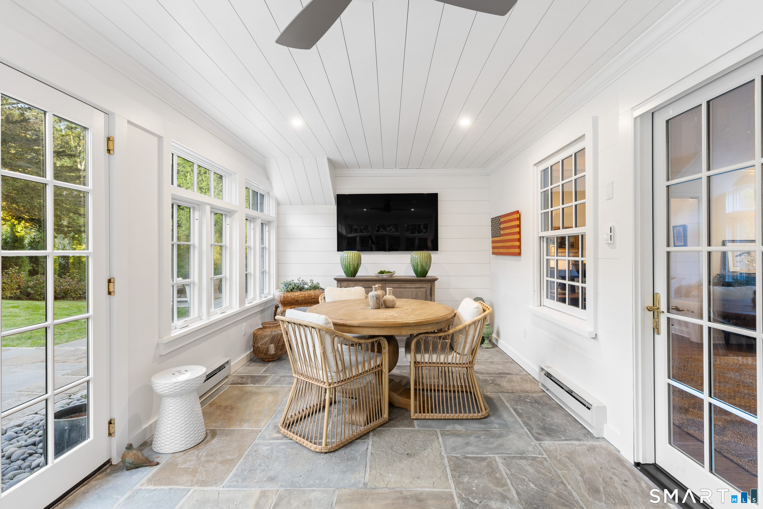 Foto 8 de Casa en venta en 25 Point O Woods Road, Darien, CT — $3,895,000