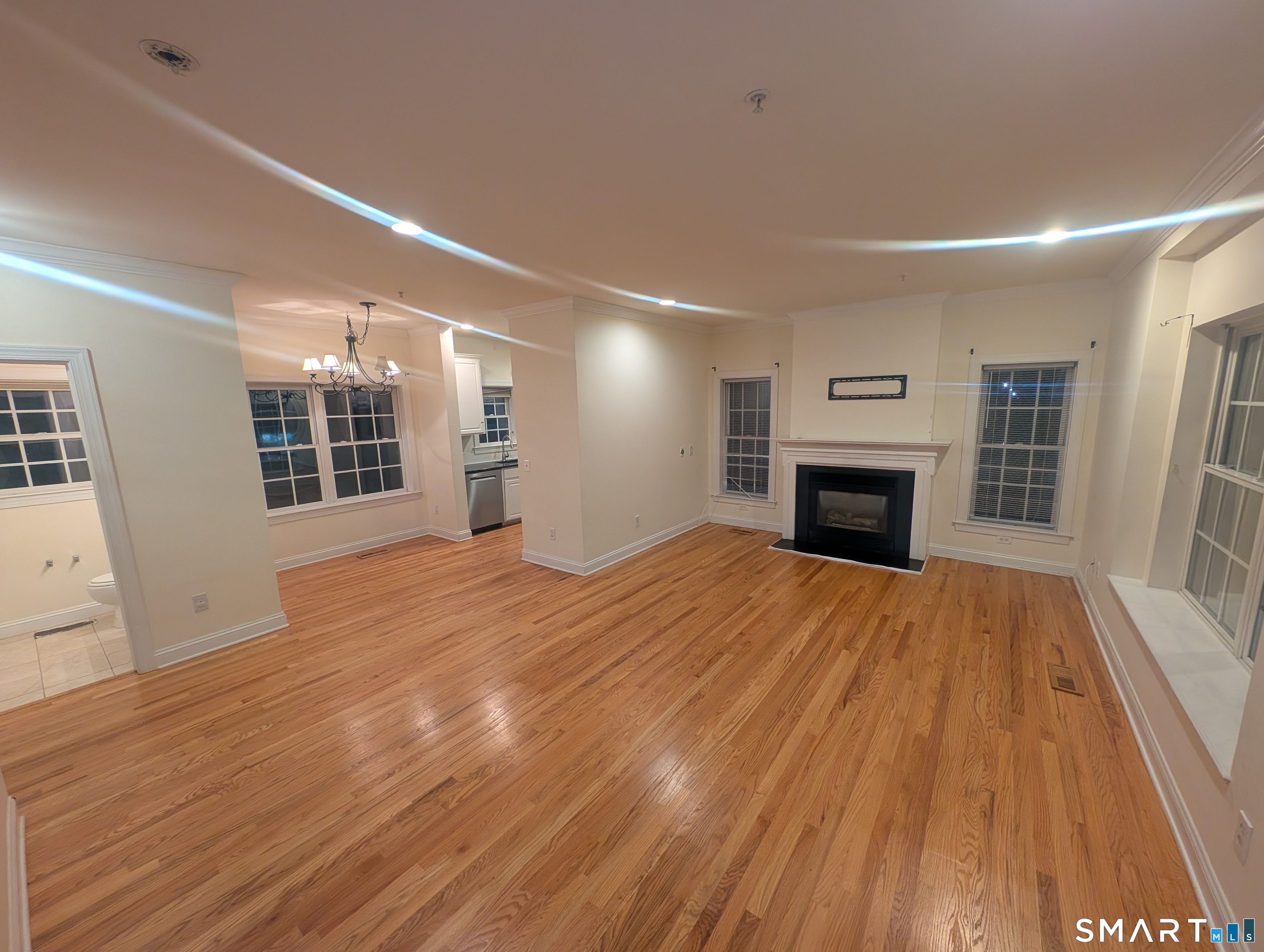205 Hope Street, Unit 4 — photo 16