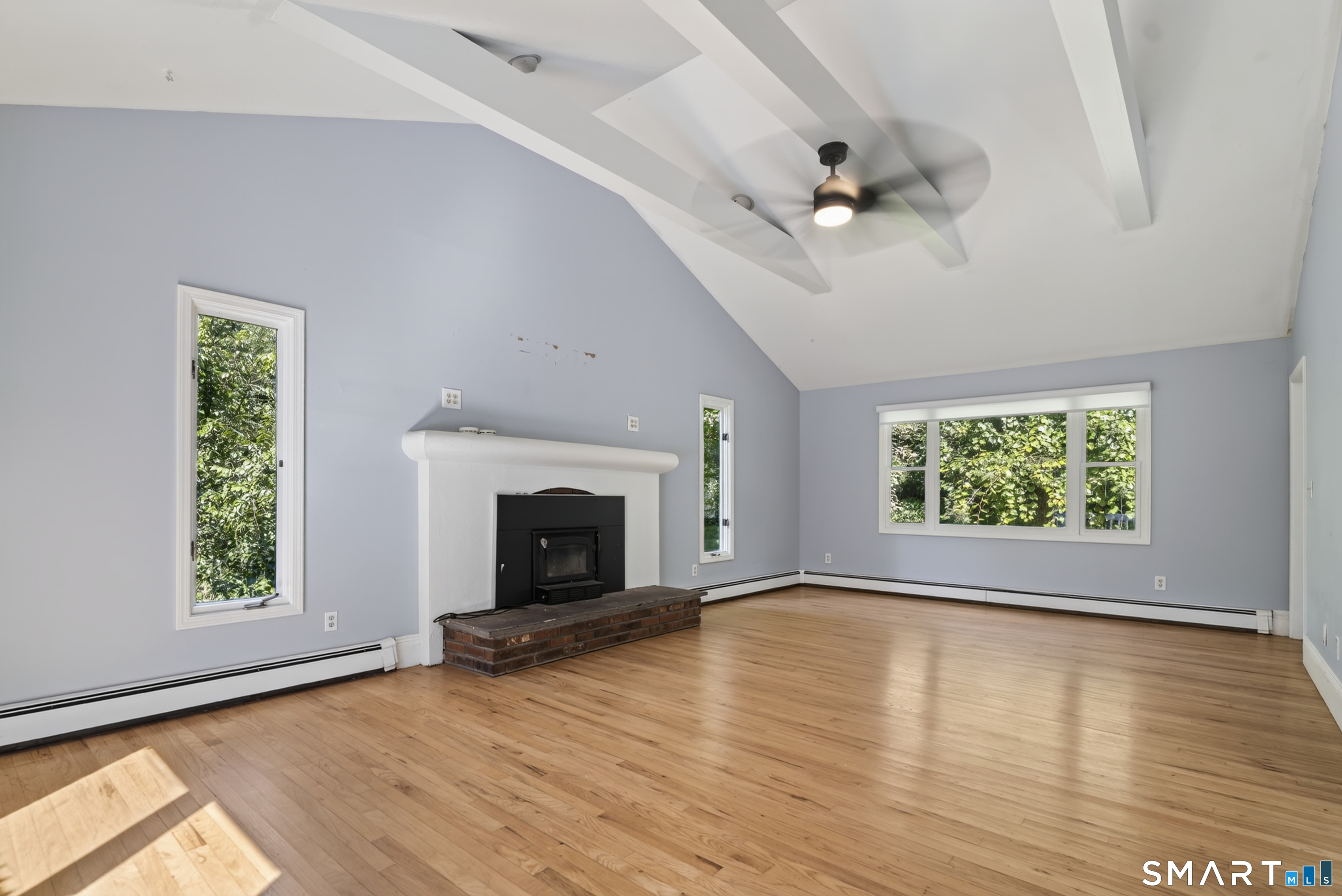 Foto 5 de Casa en renta en 341 Old Zoar Road, Monroe, CT — $4,200/mes