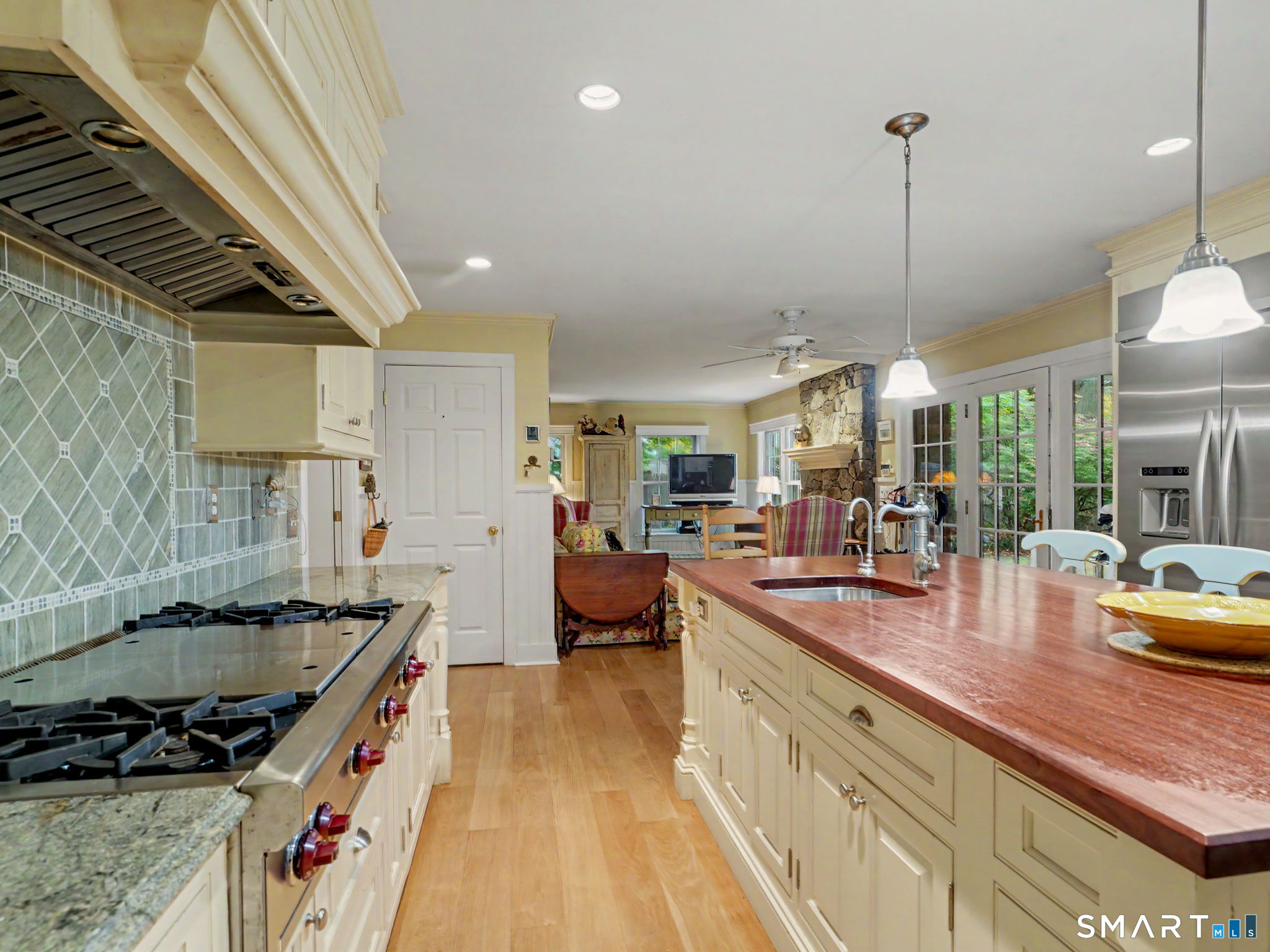374 Flax Hill Road — photo 18