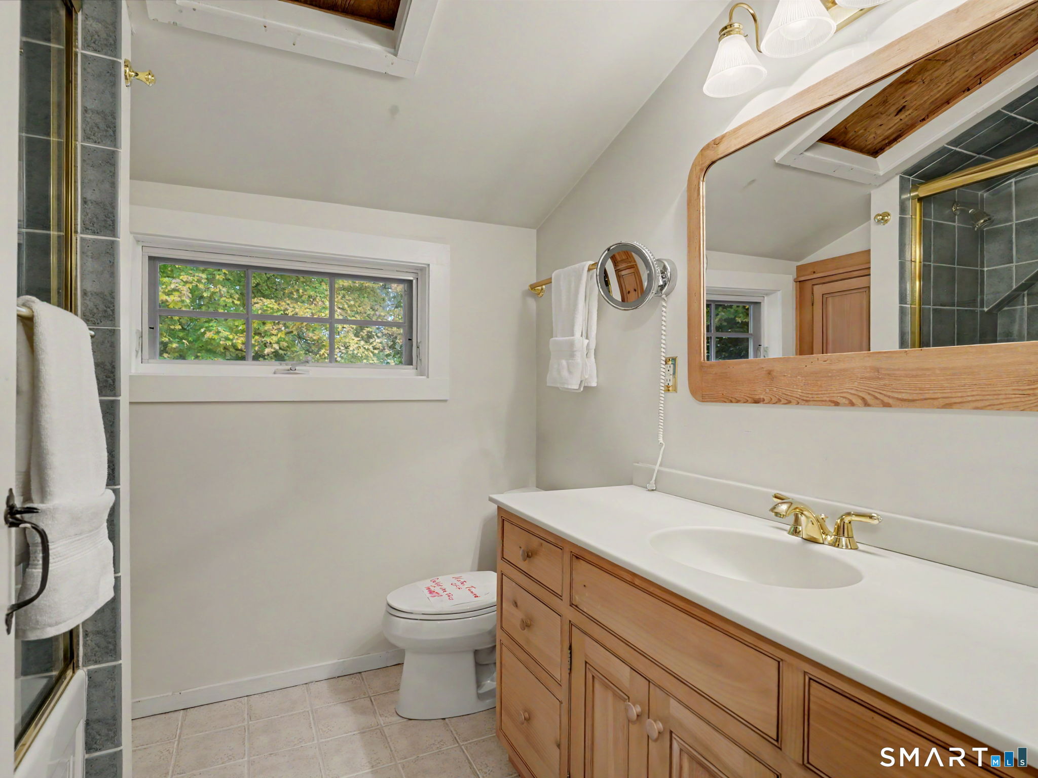 374 Flax Hill Road — photo 27