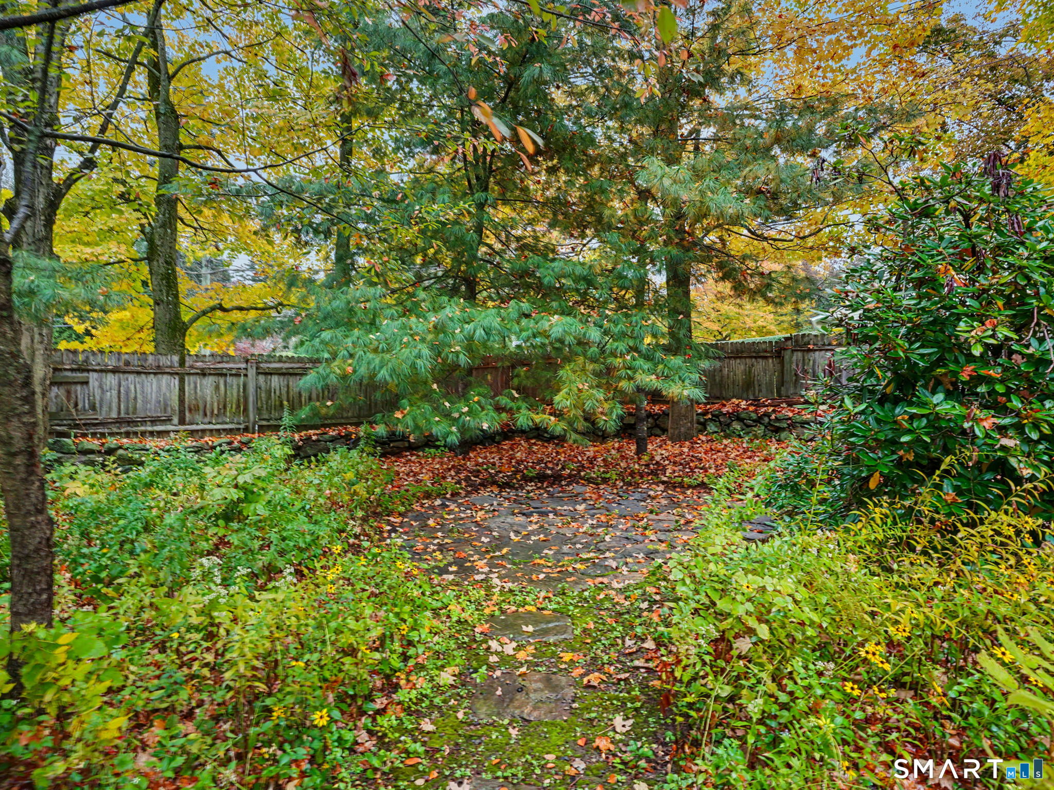 374 Flax Hill Road — photo 32