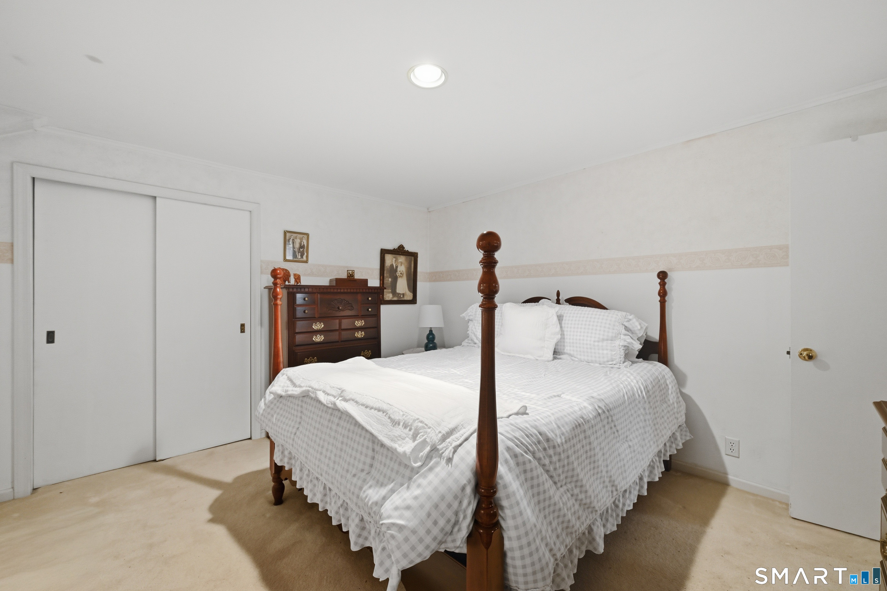 5 Hickory photo 25