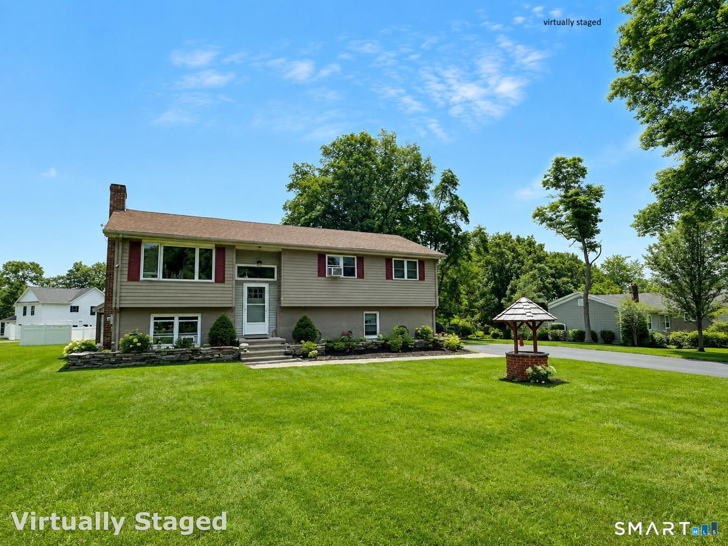 Photo 2 of Single family home for sale at 54 Midwood Farm Rd, East Hampton, CT 06424 | MLS# 24197522 | Listing updated on 2026-10-17