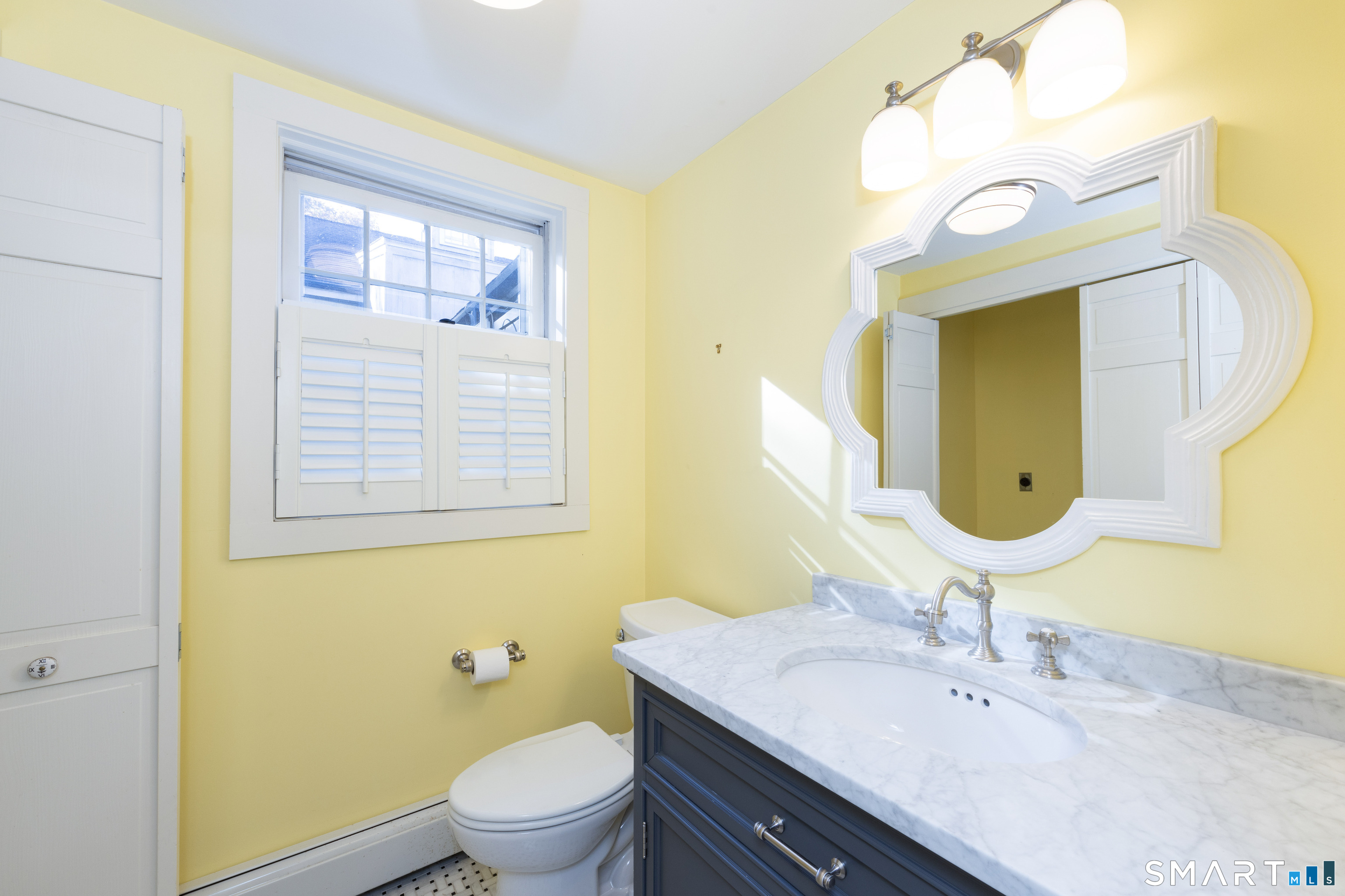 321 Boston Street photo 13