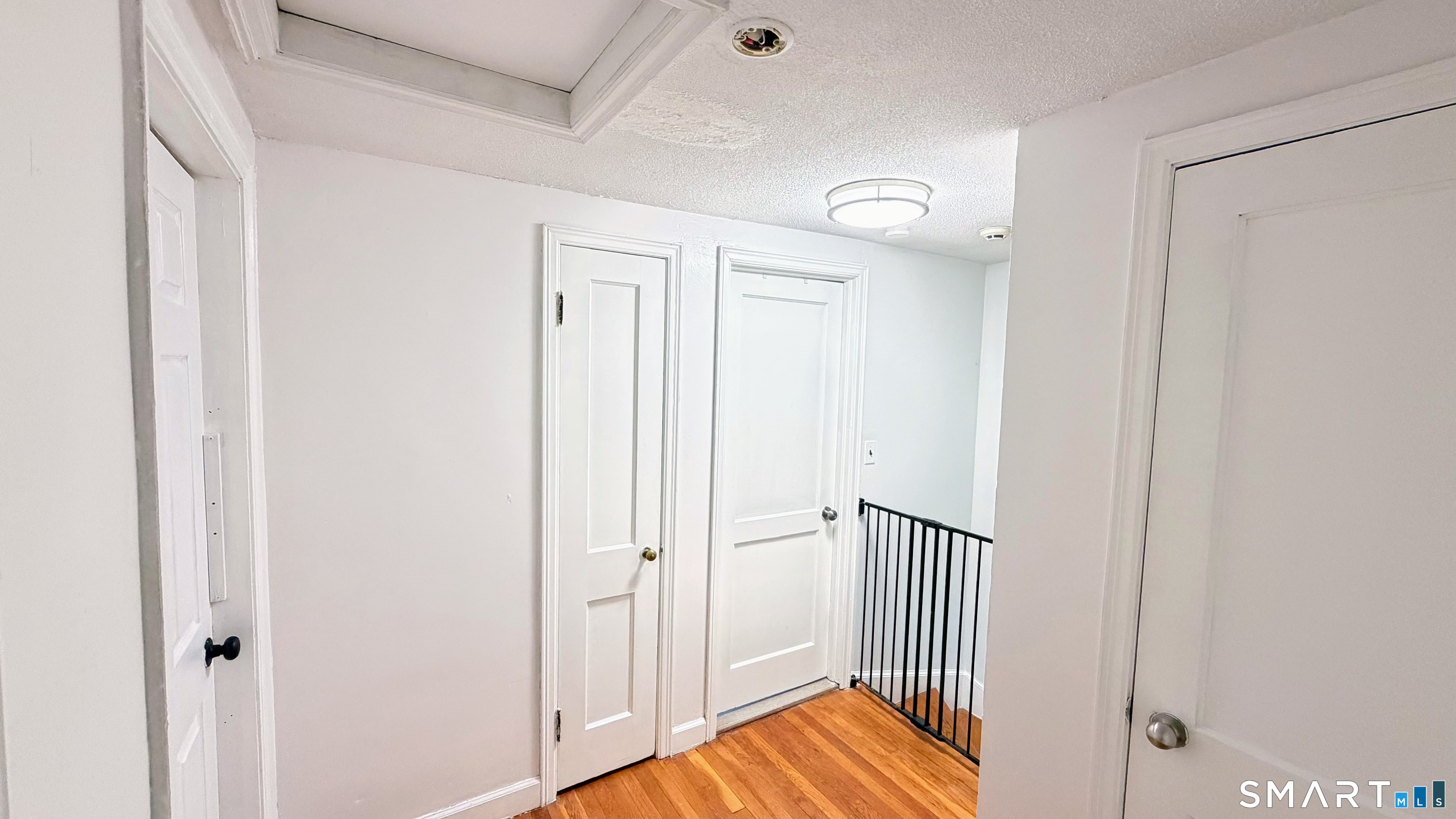 10 Tuttle Street photo 13