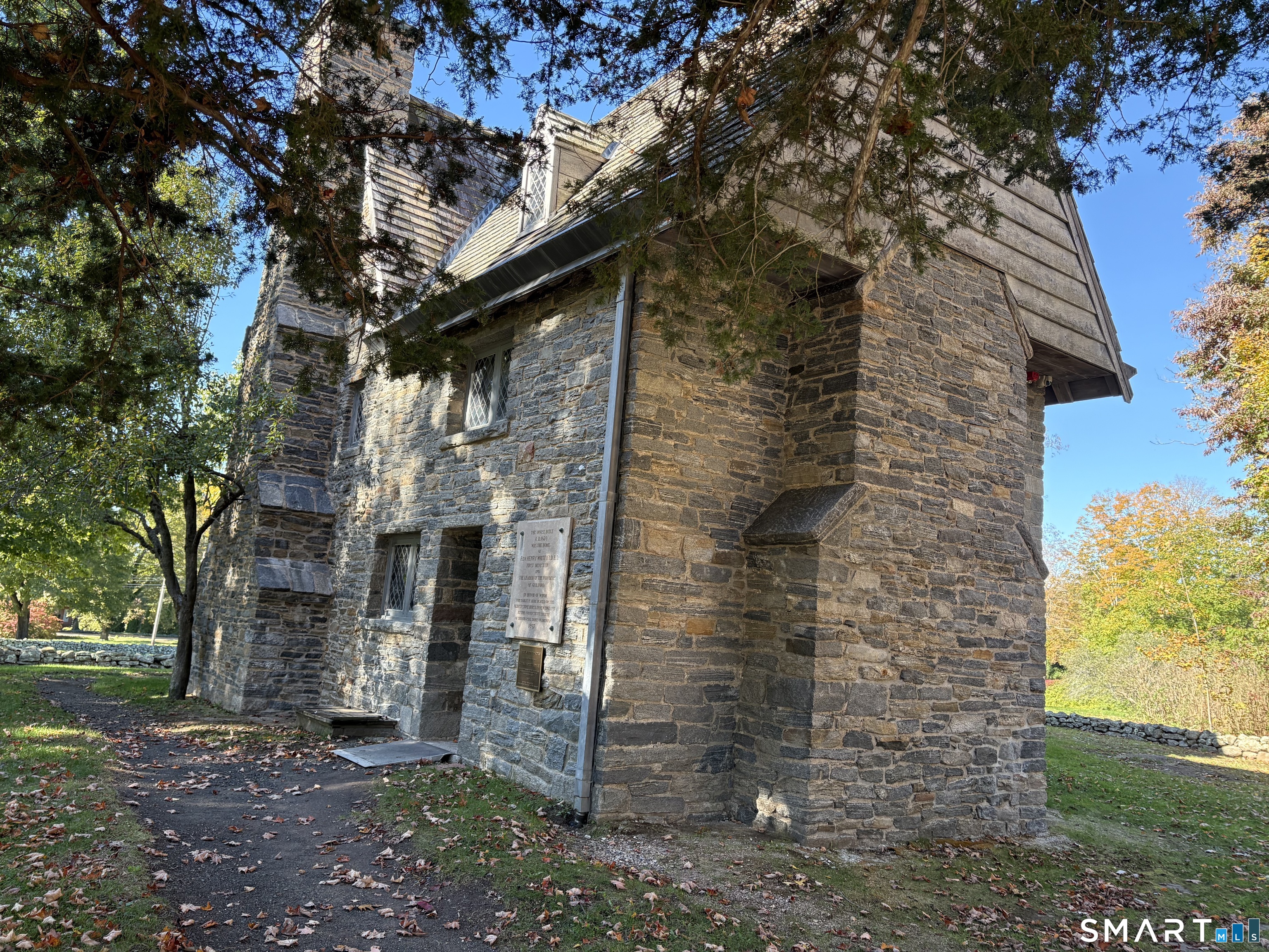 321 Boston Street photo 35