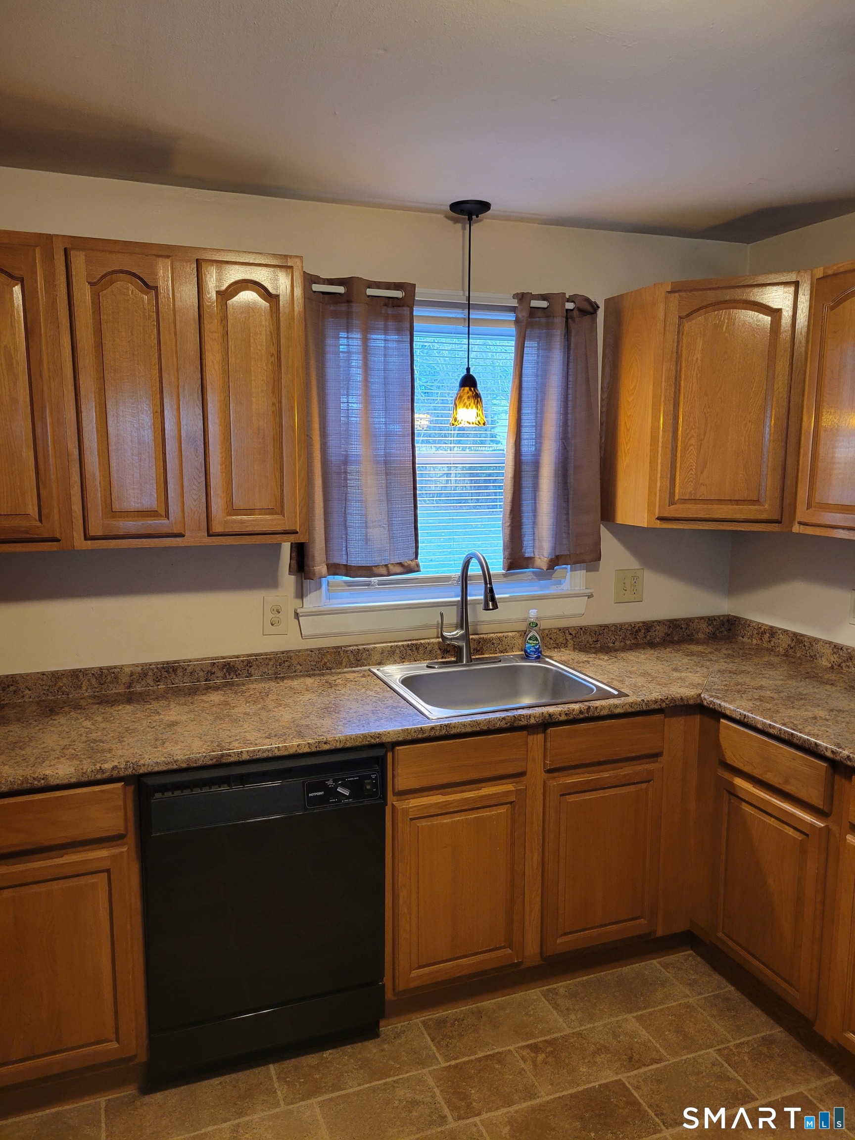 16 Baldwin Road photo 11