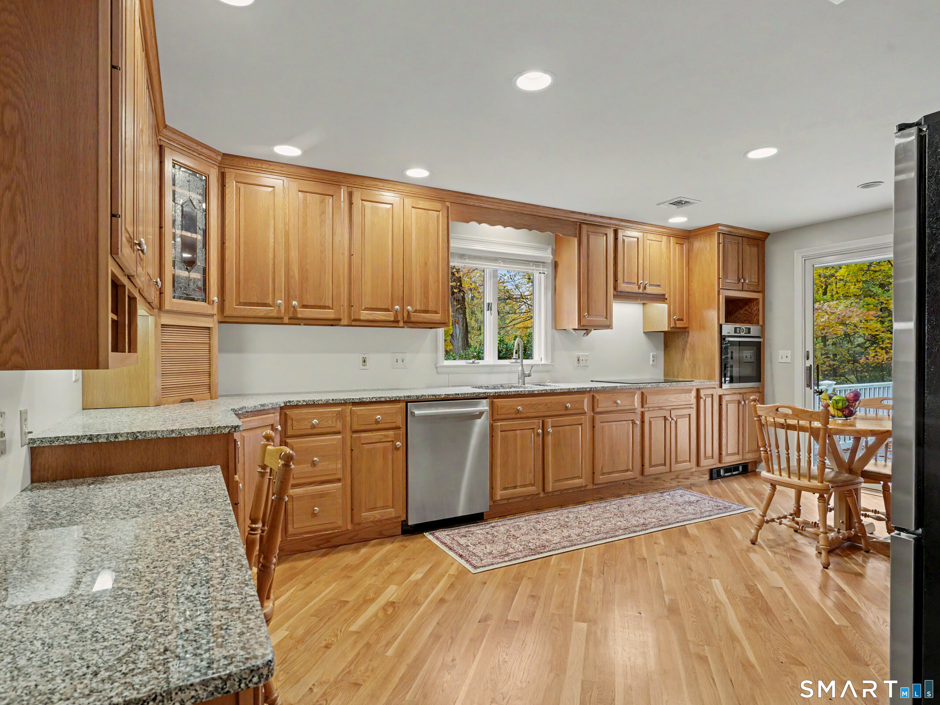 22 Maple Vale Drive photo 9
