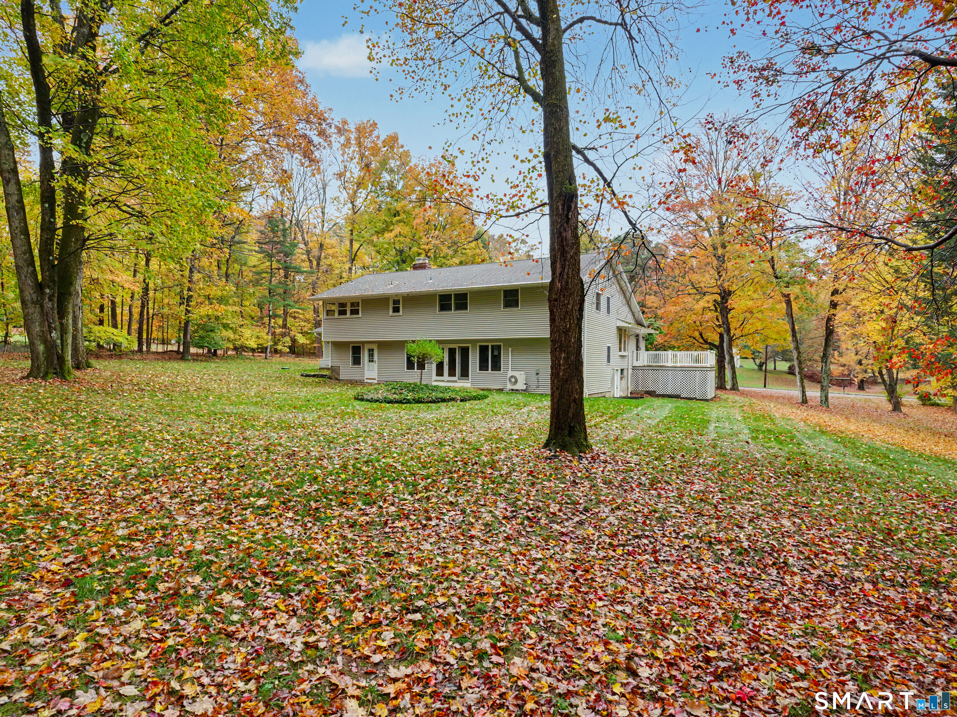 22 Maple Vale Drive photo 37