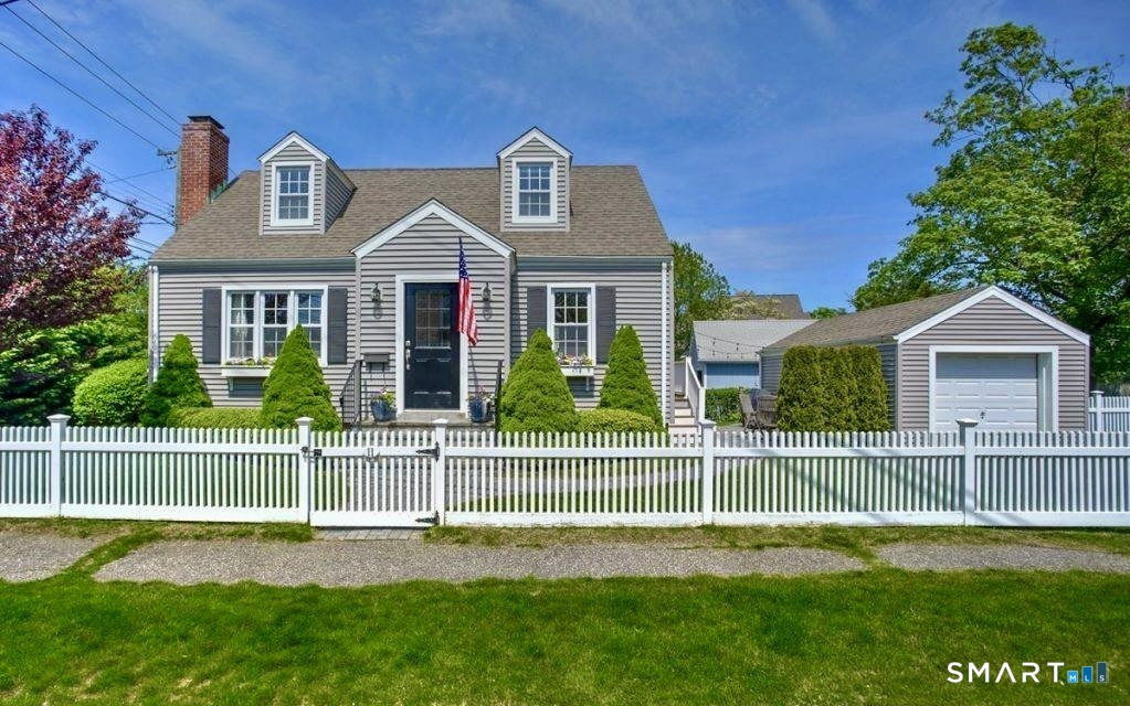 Photo 1 of Single family home for sale at 11 Oldfield Dr, Fairfield, CT 06824 | MLS# 24209127 | Listing updated on 2026-10-19