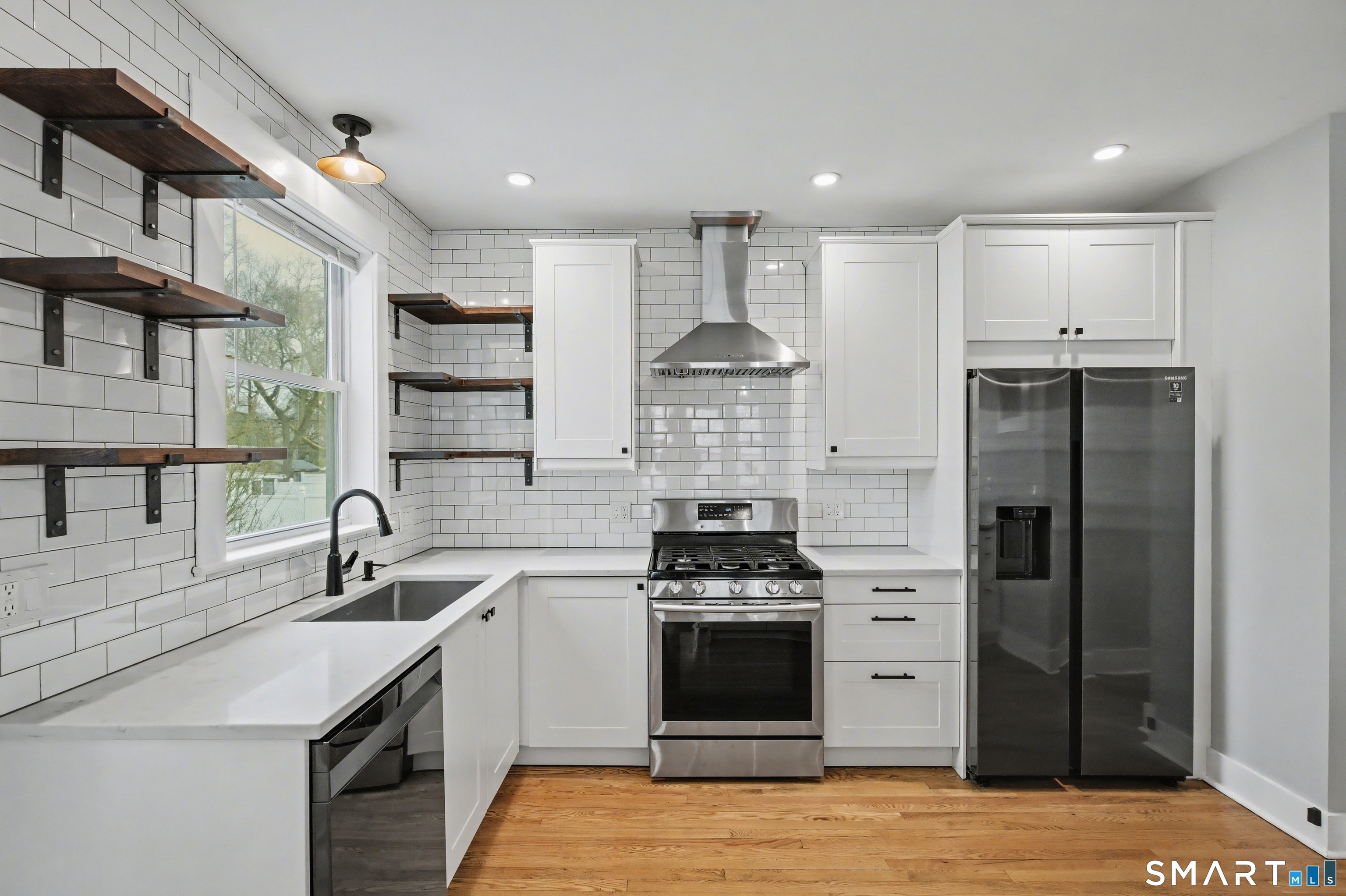 38 Beecher Place photo 17