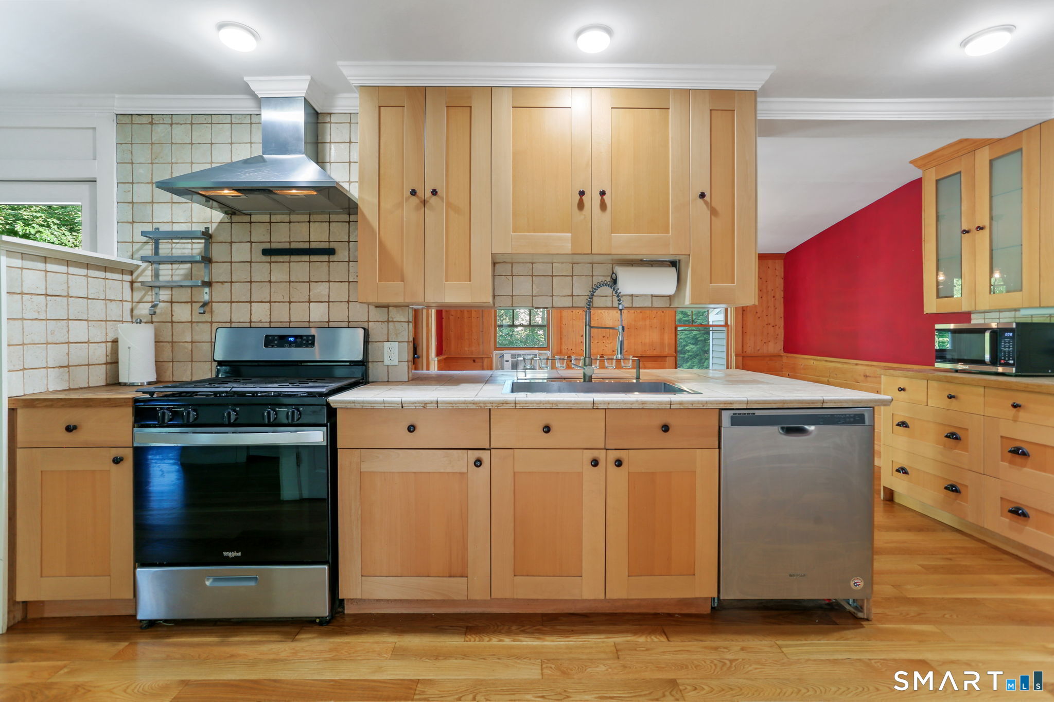 40 Emerson Street — photo 13