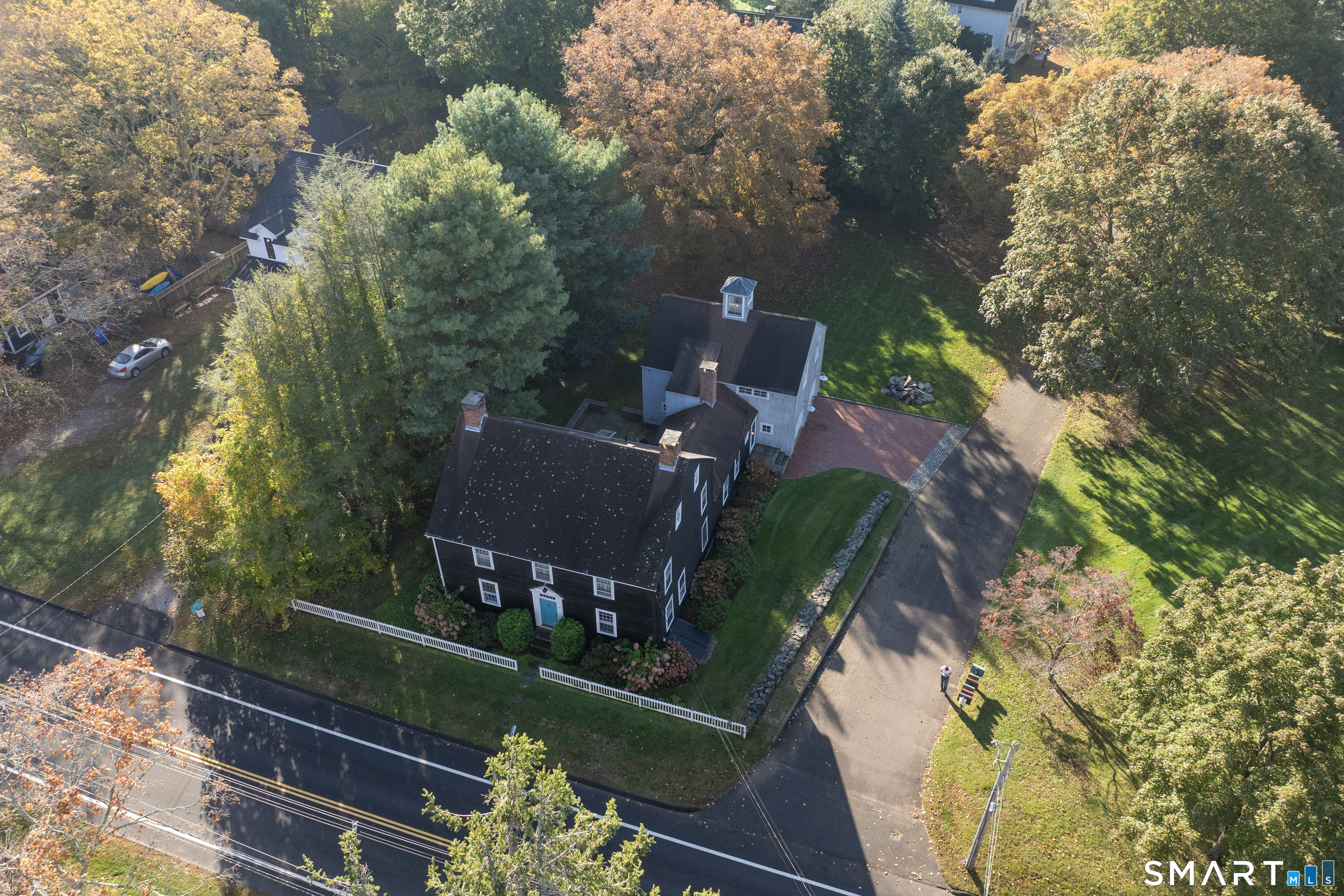 321 Boston Street photo 25