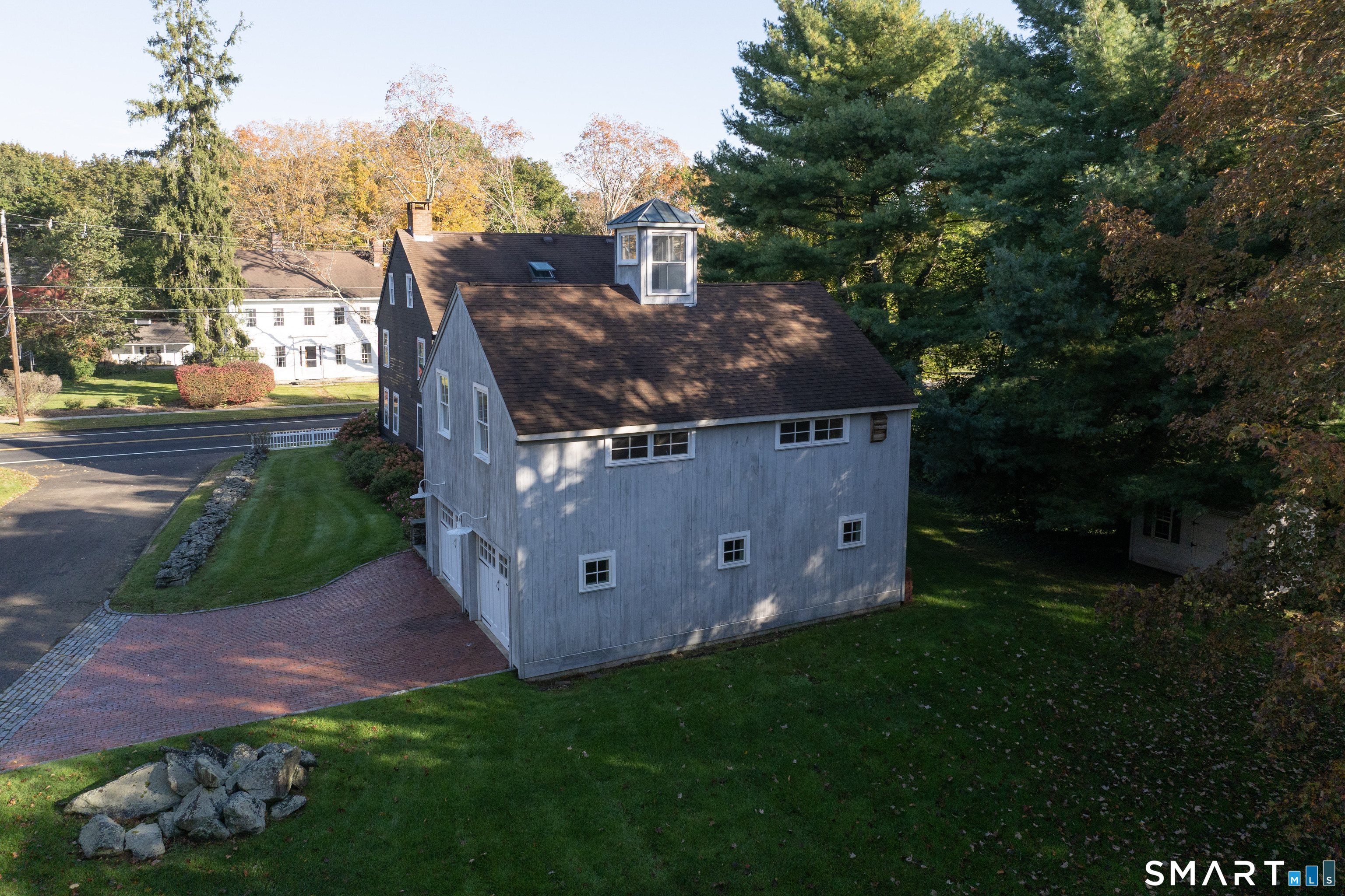 321 Boston Street photo 23