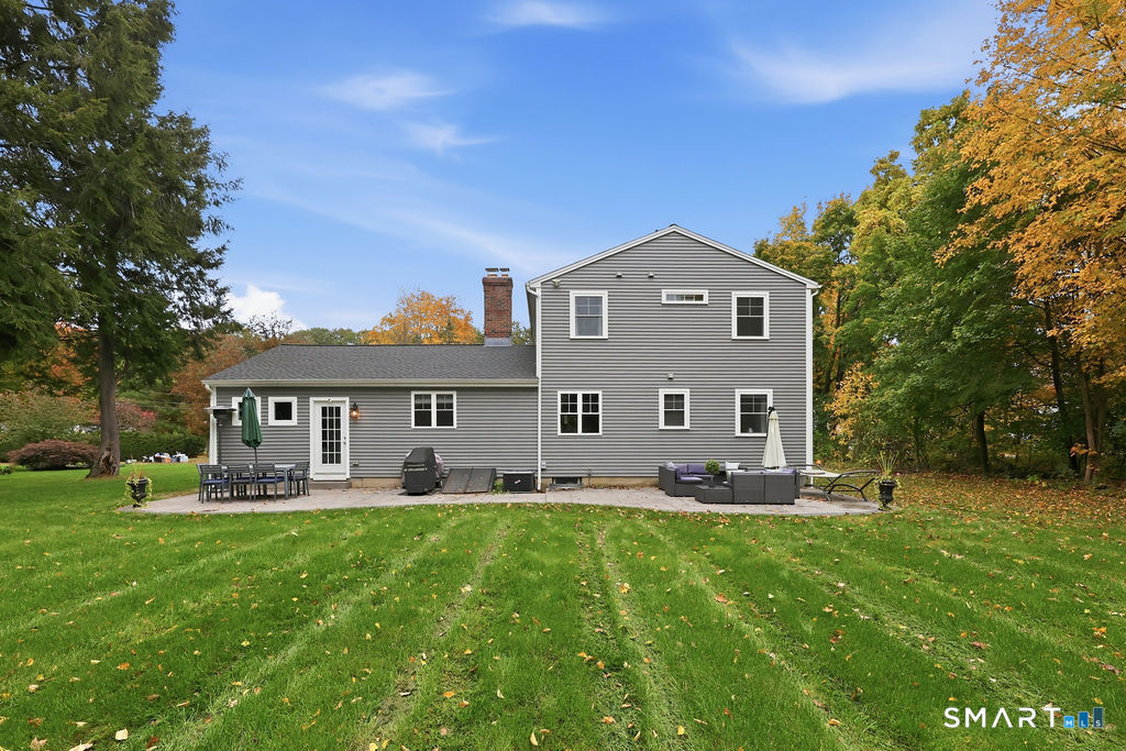11 Fairlawn Street photo 21
