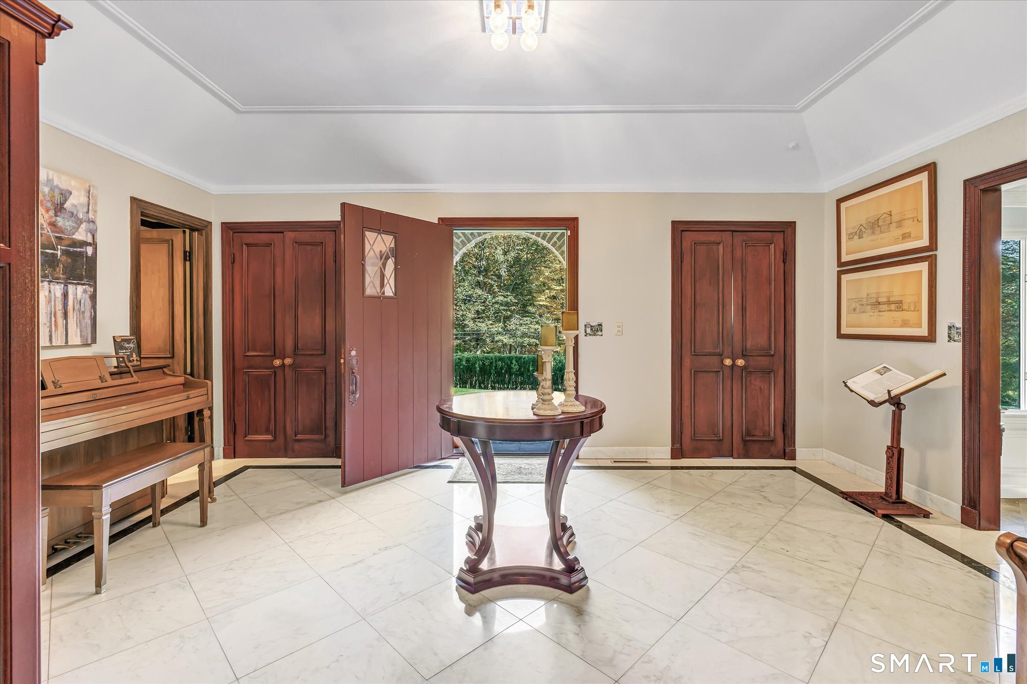 14 Tulip Tree Lane photo 9