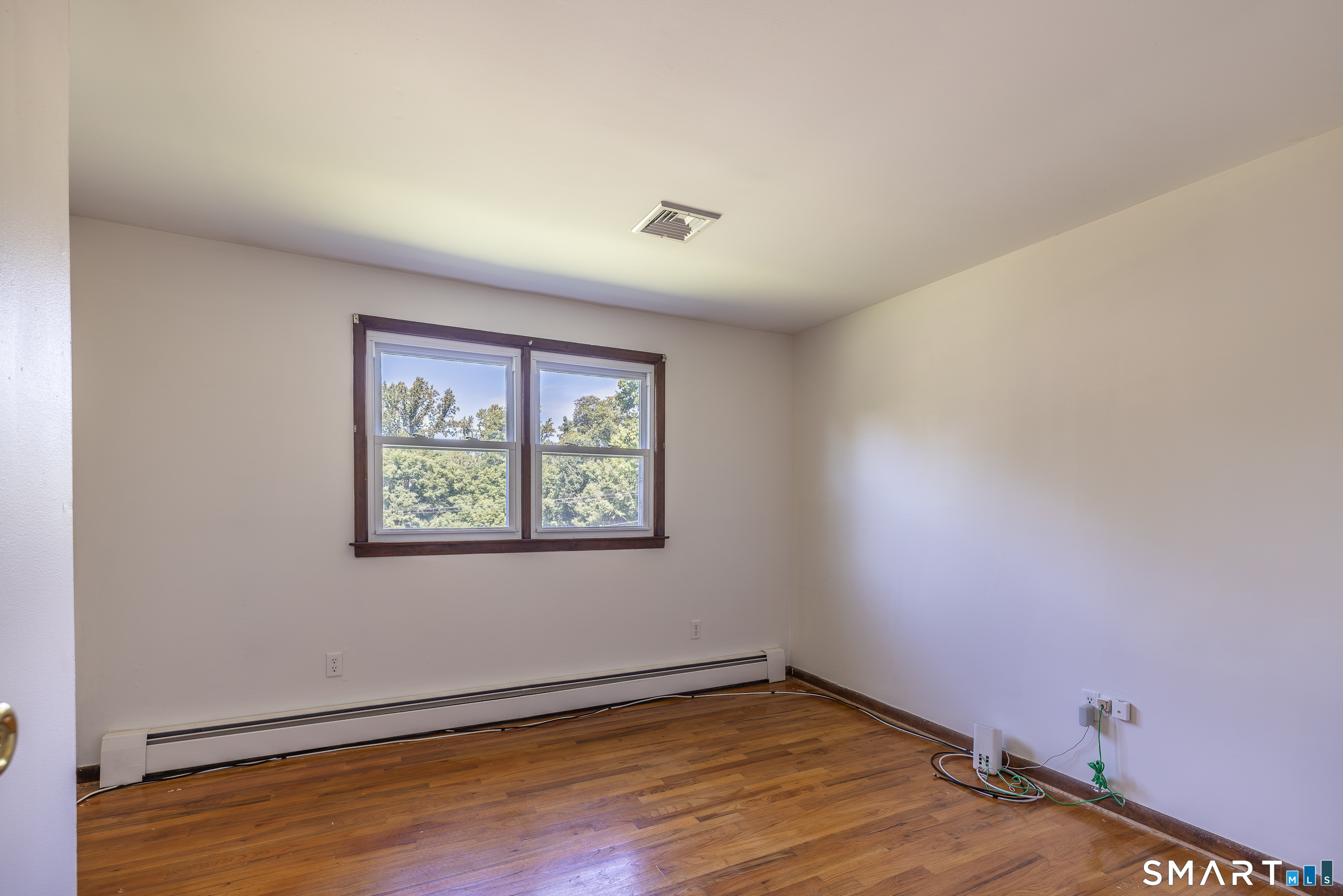 121 Longfellow photo 11