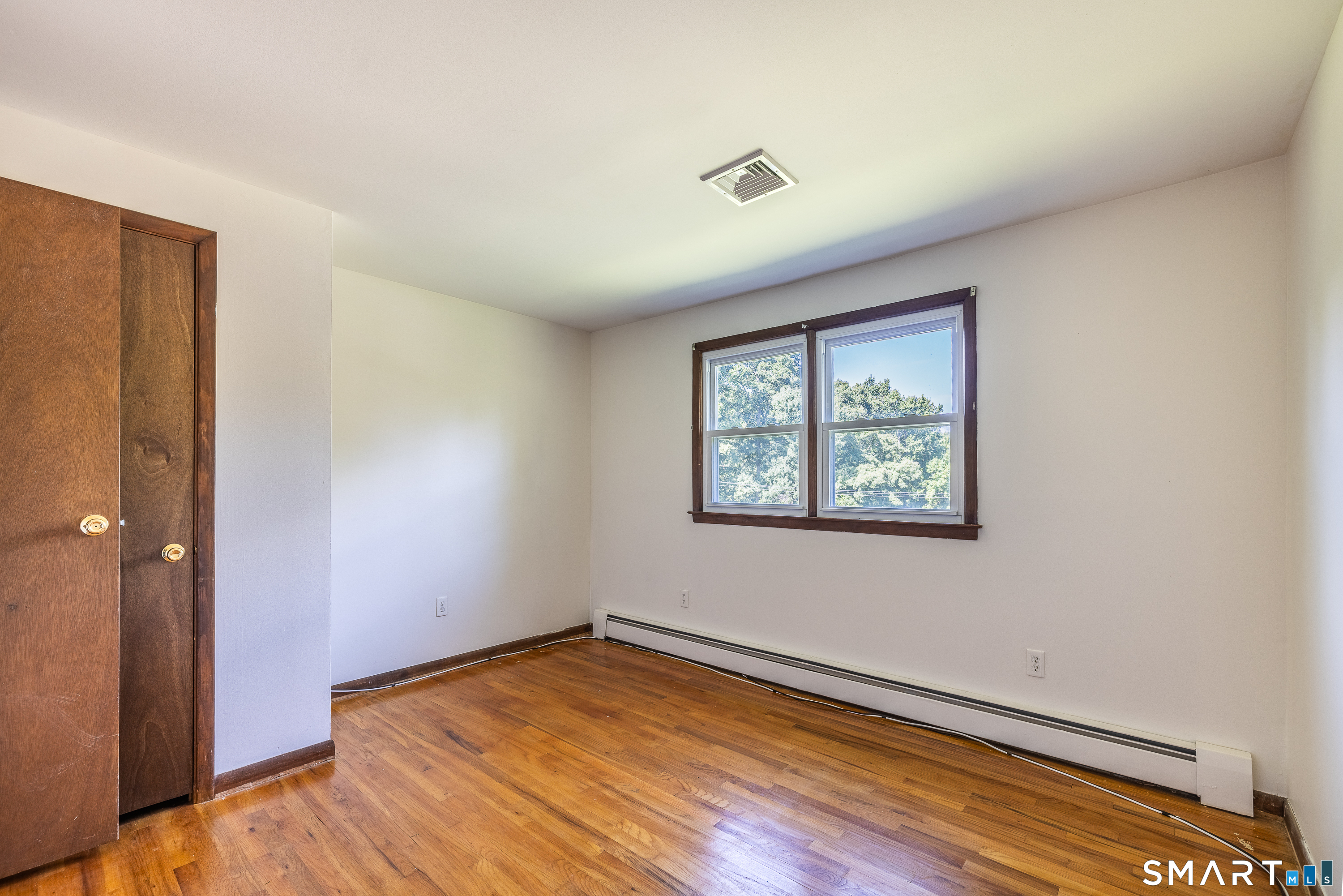 121 Longfellow photo 12