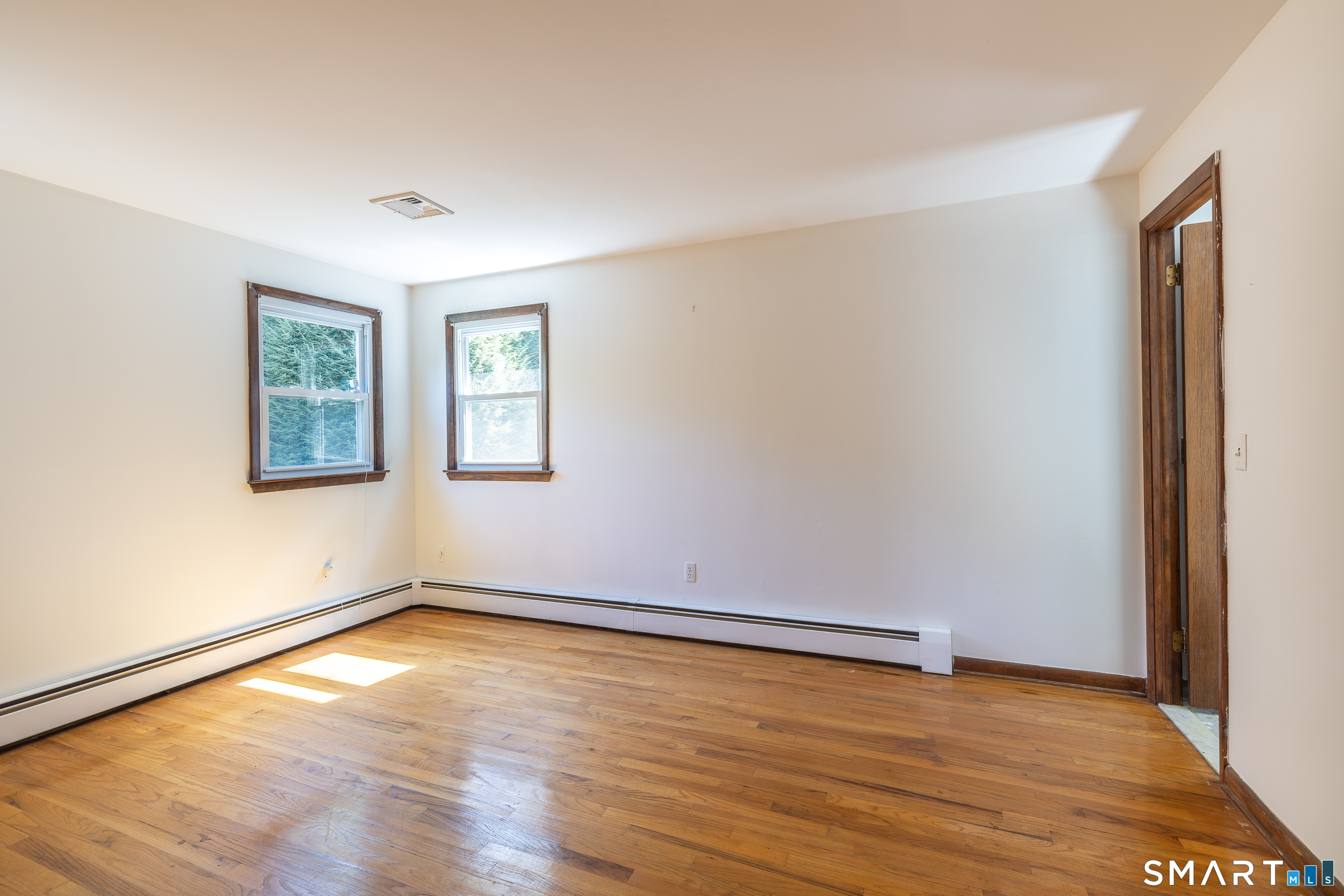 121 Longfellow photo 14