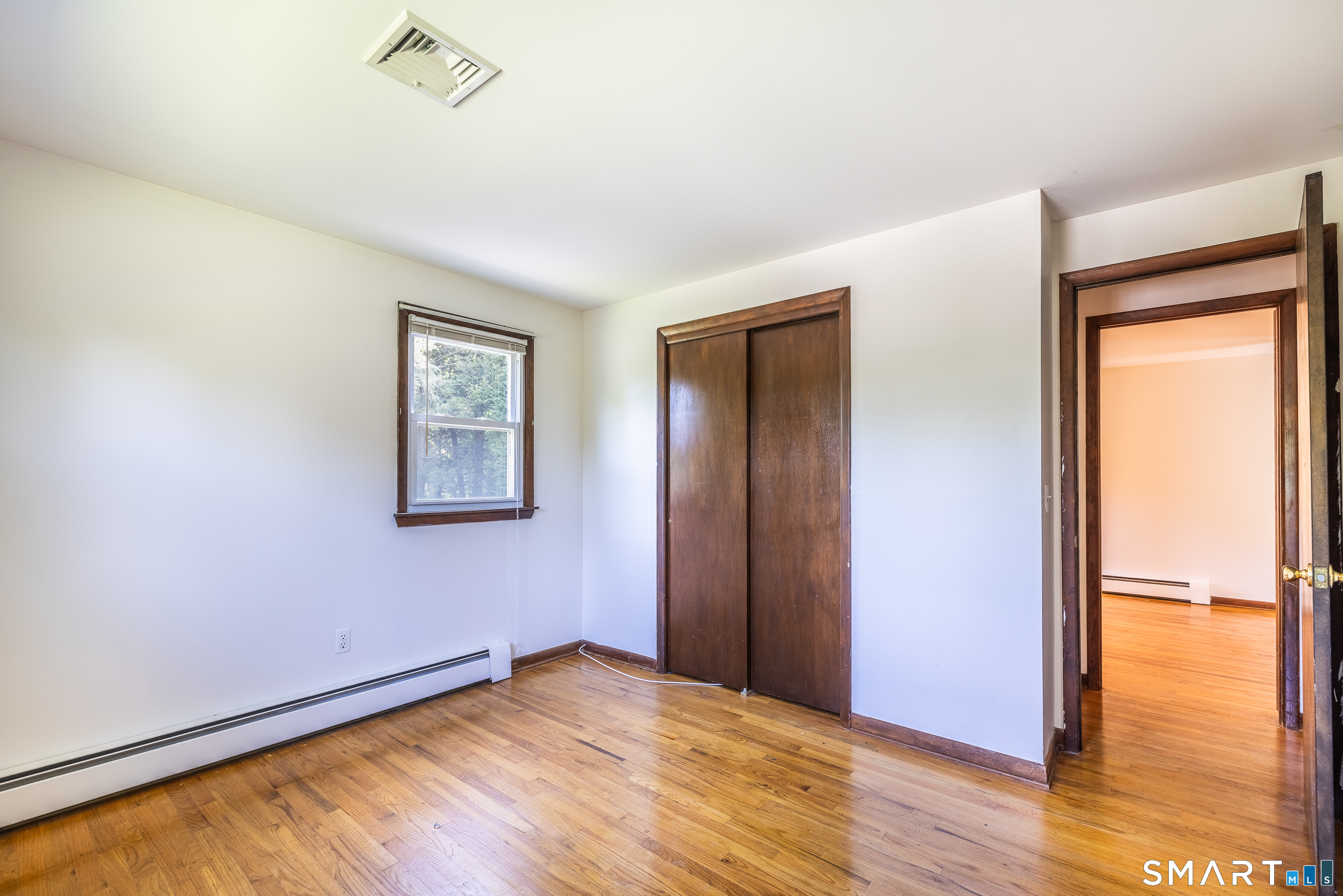 121 Longfellow photo 18