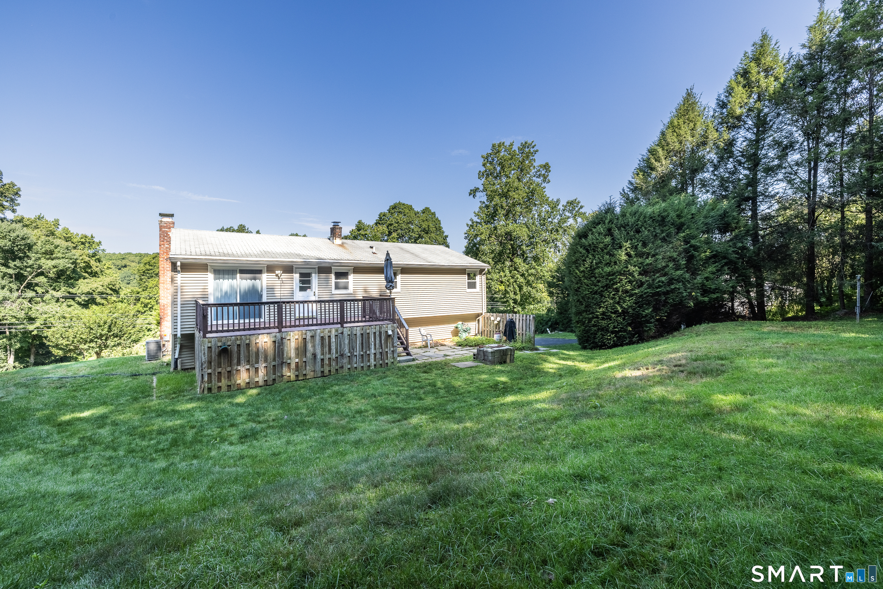 121 Longfellow Road photo 26