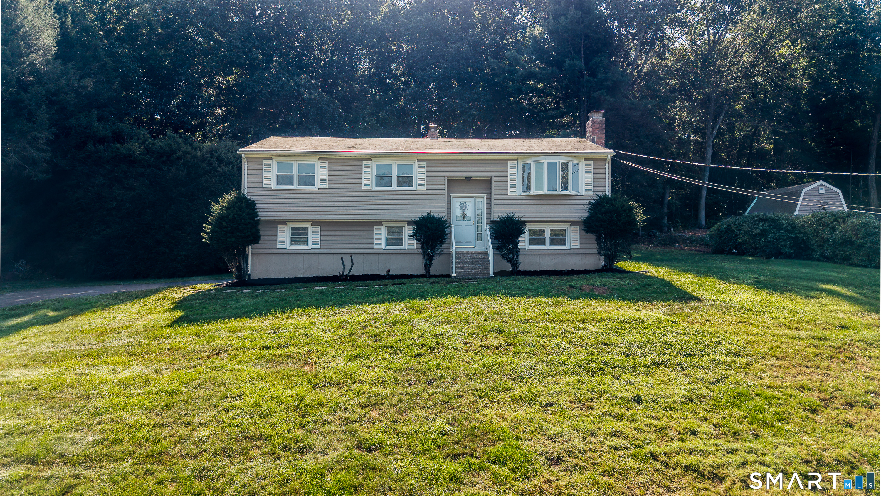 121 Longfellow Road photo 29