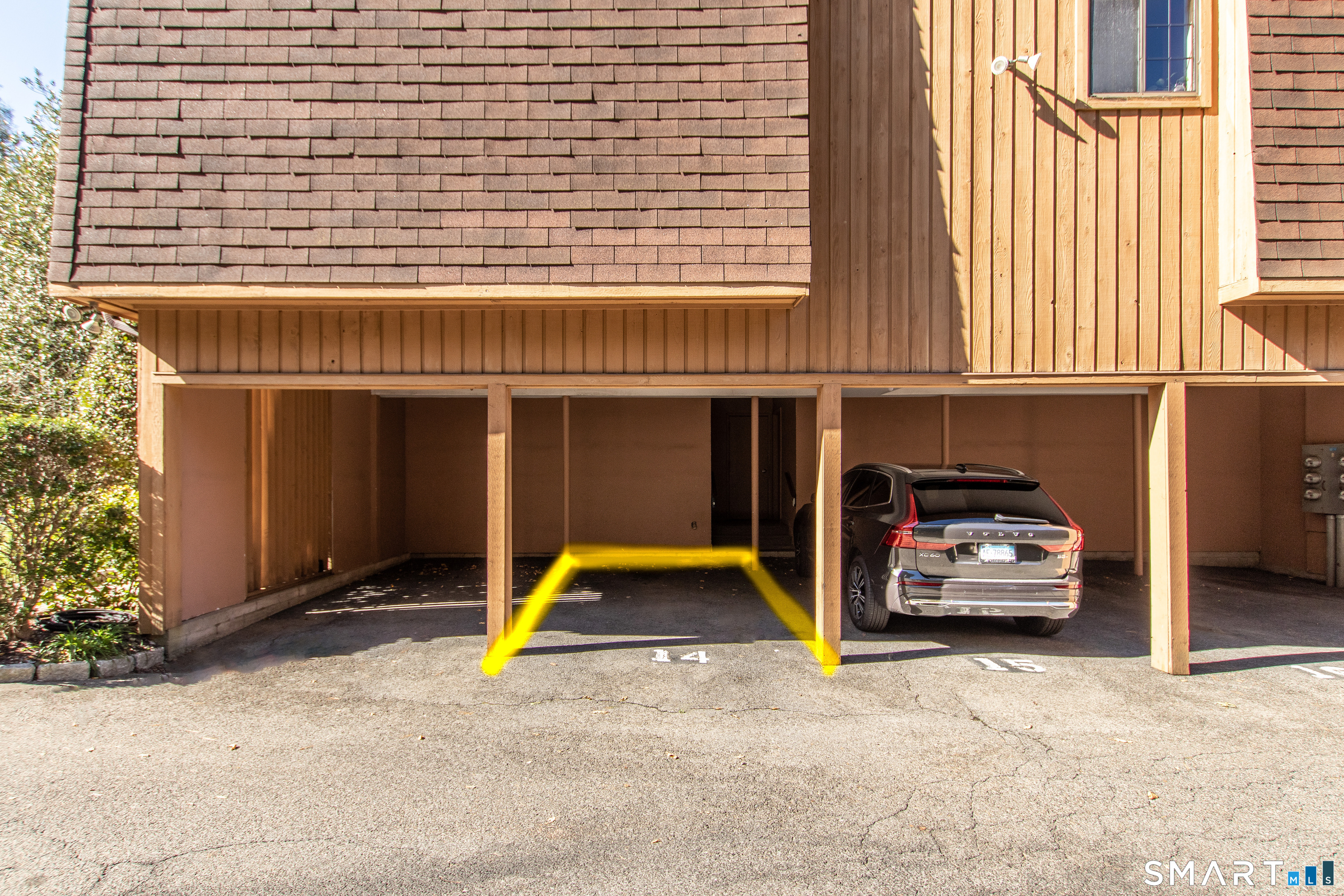 197 Bridge Street, Unit 9 — photo 38