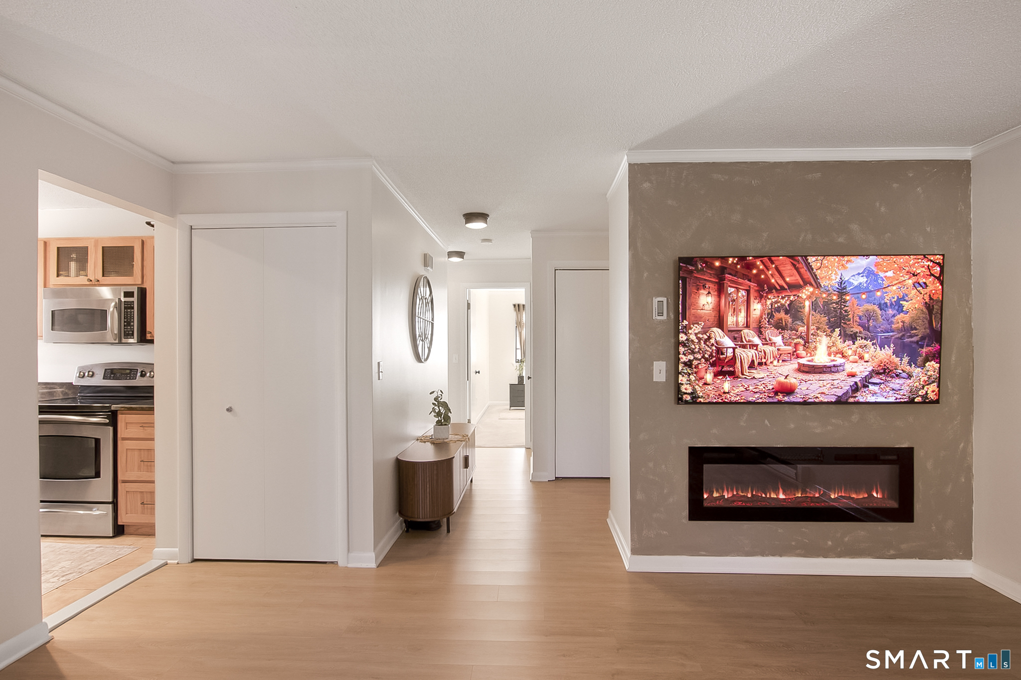 197 Bridge Street, Unit 9 — photo 16
