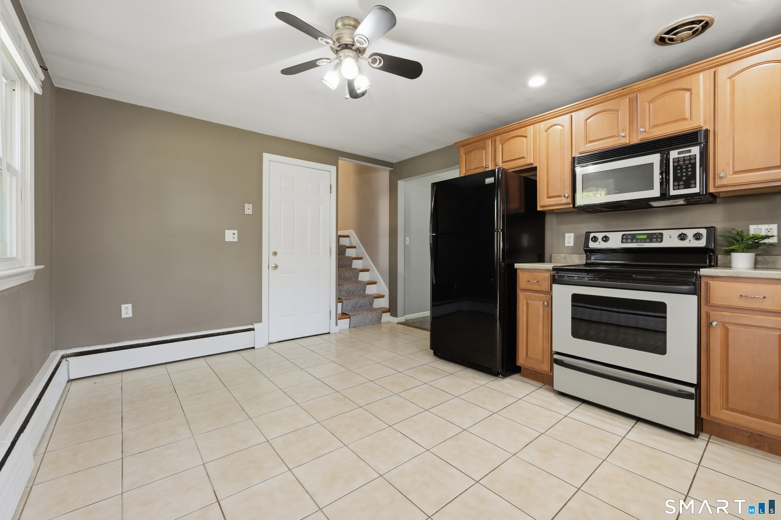 31 Ruth Ann Terrace photo 14
