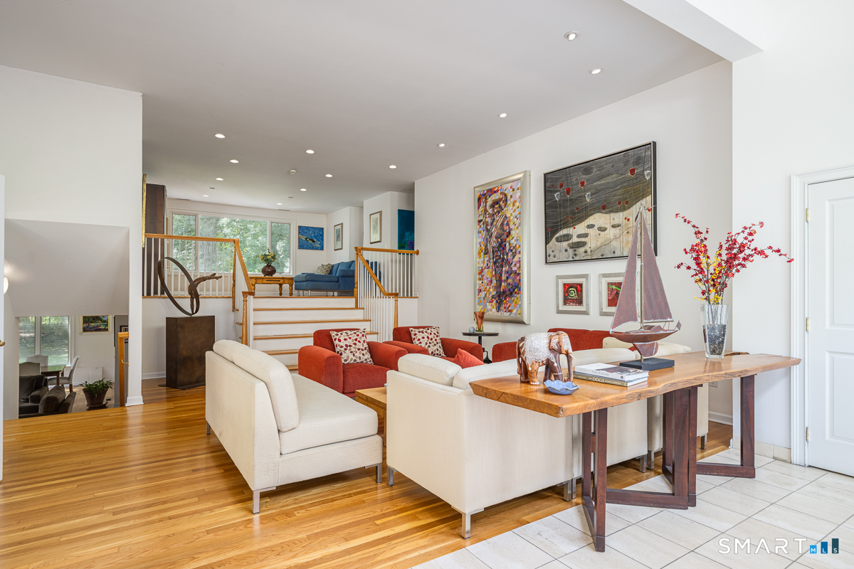 1 Deepwoods Lane, Greenwich, Connecticut 06831