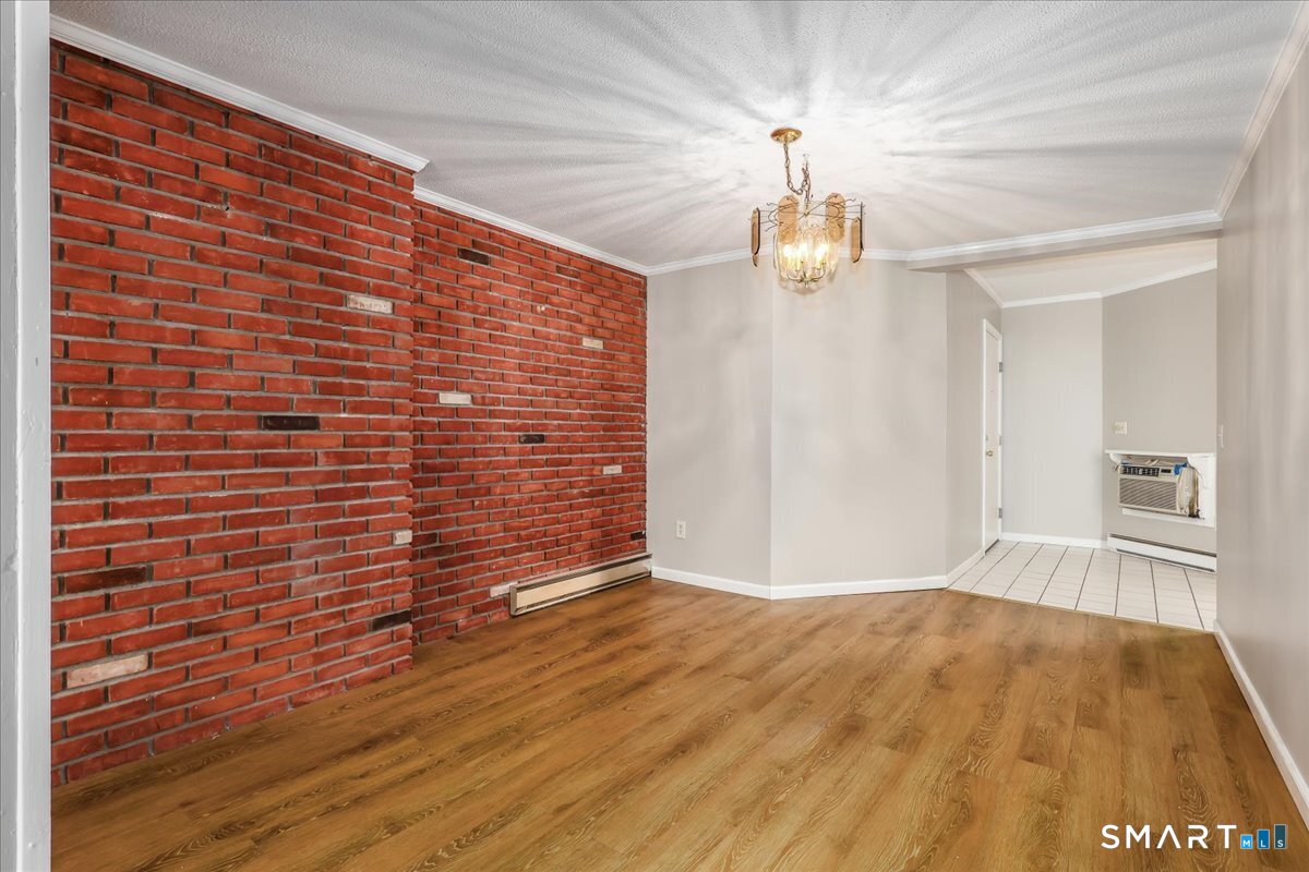 40 Candlewood Lake, Unit 4 photo 6