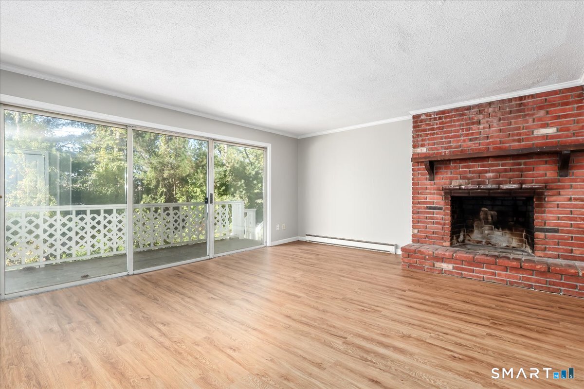 40 Candlewood Lake, Unit 4 photo 4