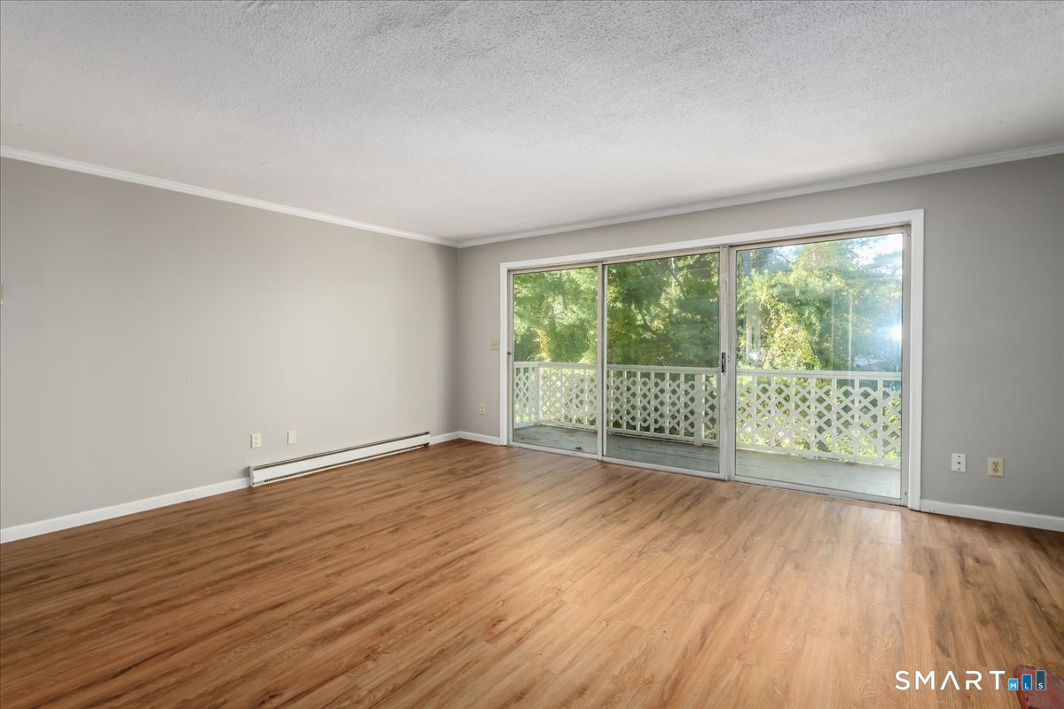 40 Candlewood Lake, Unit 4 photo 8