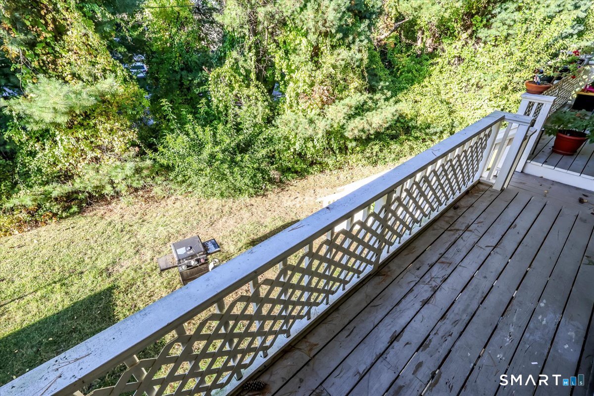 40 Candlewood Lake, Unit 4 photo 23
