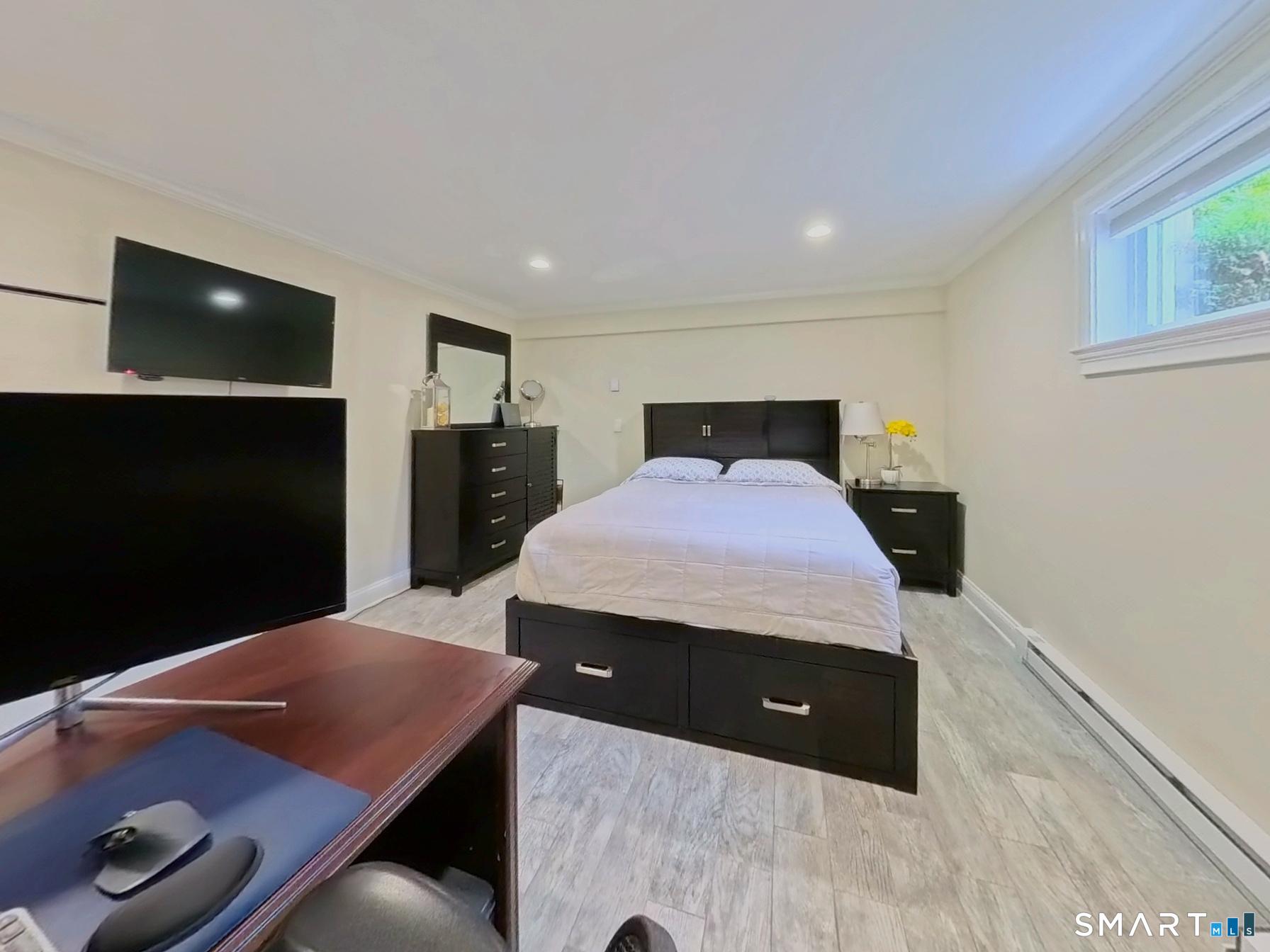 1307 Hope Street, Unit A1 — photo 31