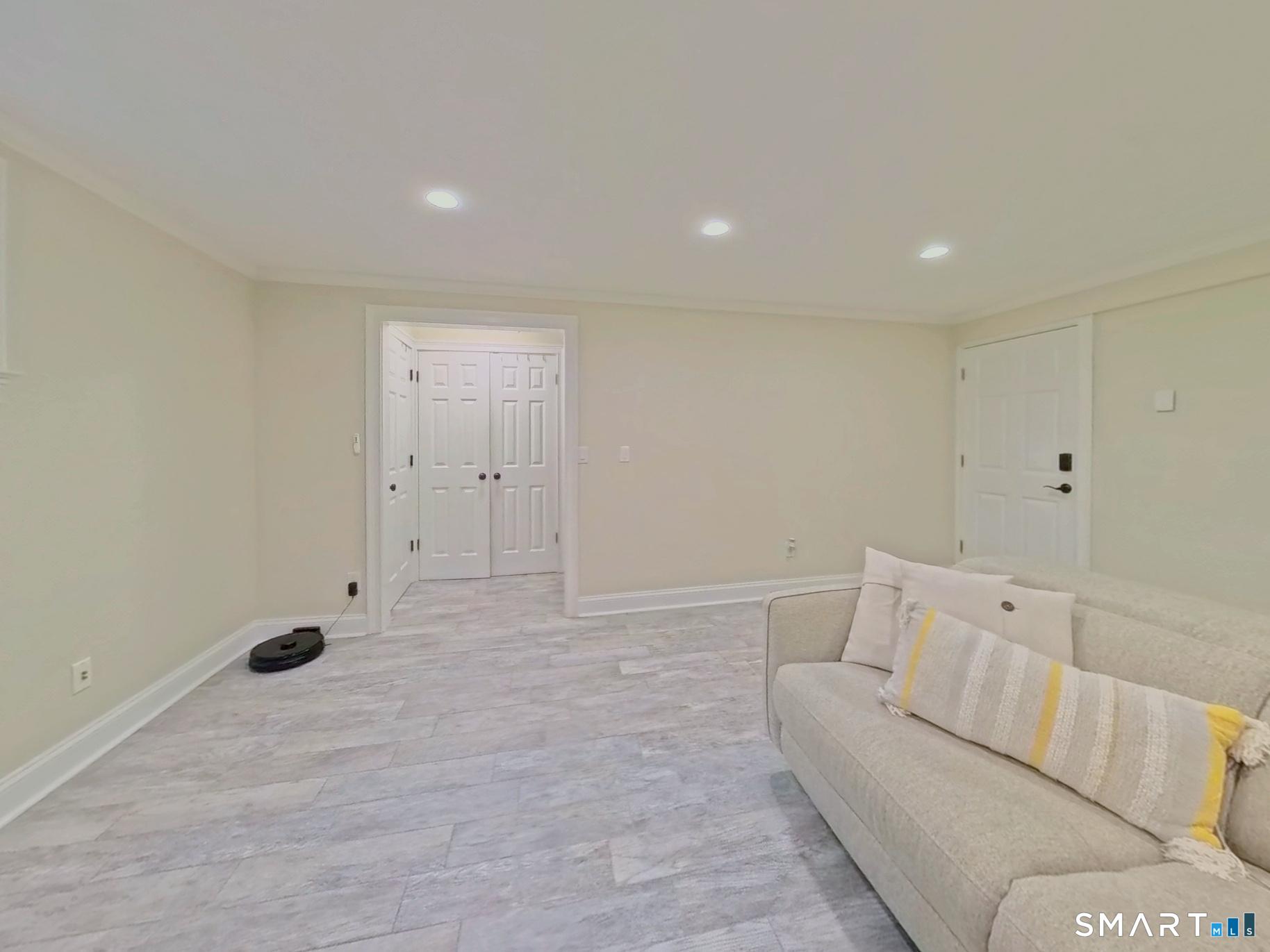 1307 Hope Street, Unit A1 — photo 27