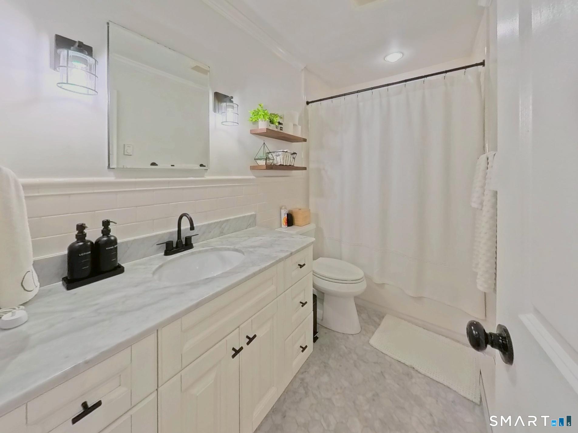 1307 Hope Street, Unit A1 — photo 20